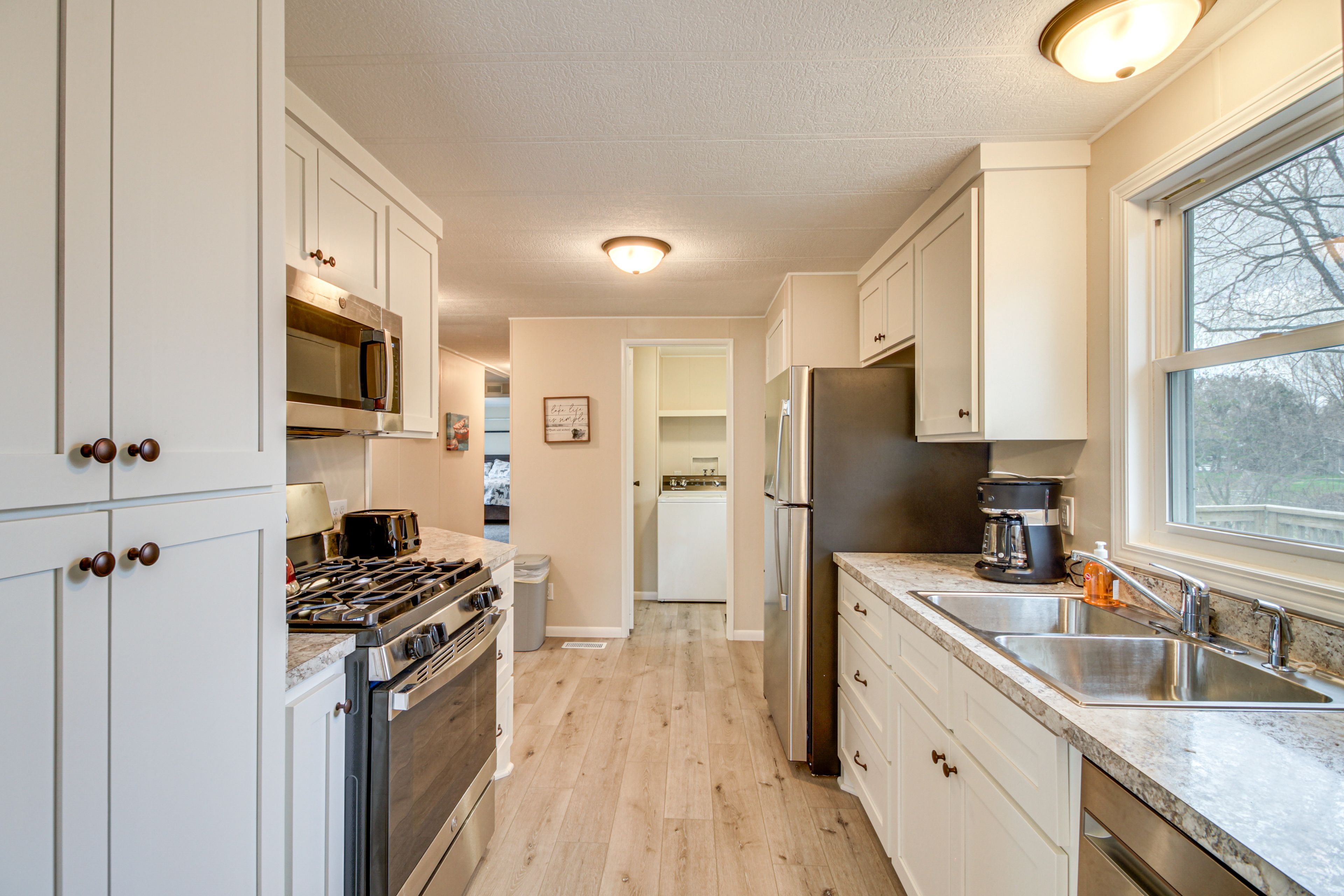 Kitchen | Cooking Basics | Drip Coffee Maker | Toaster | Kettle