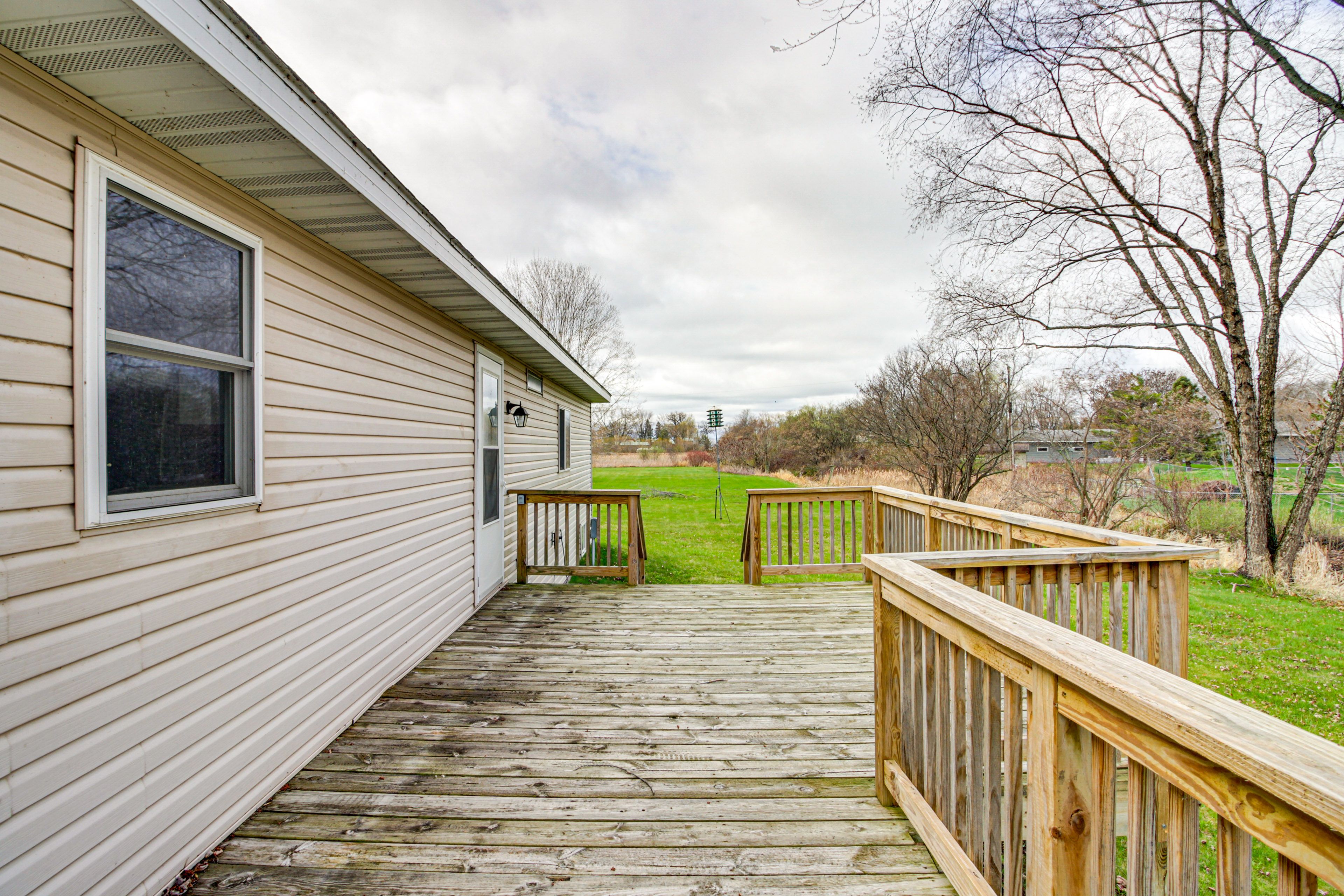 Private Deck