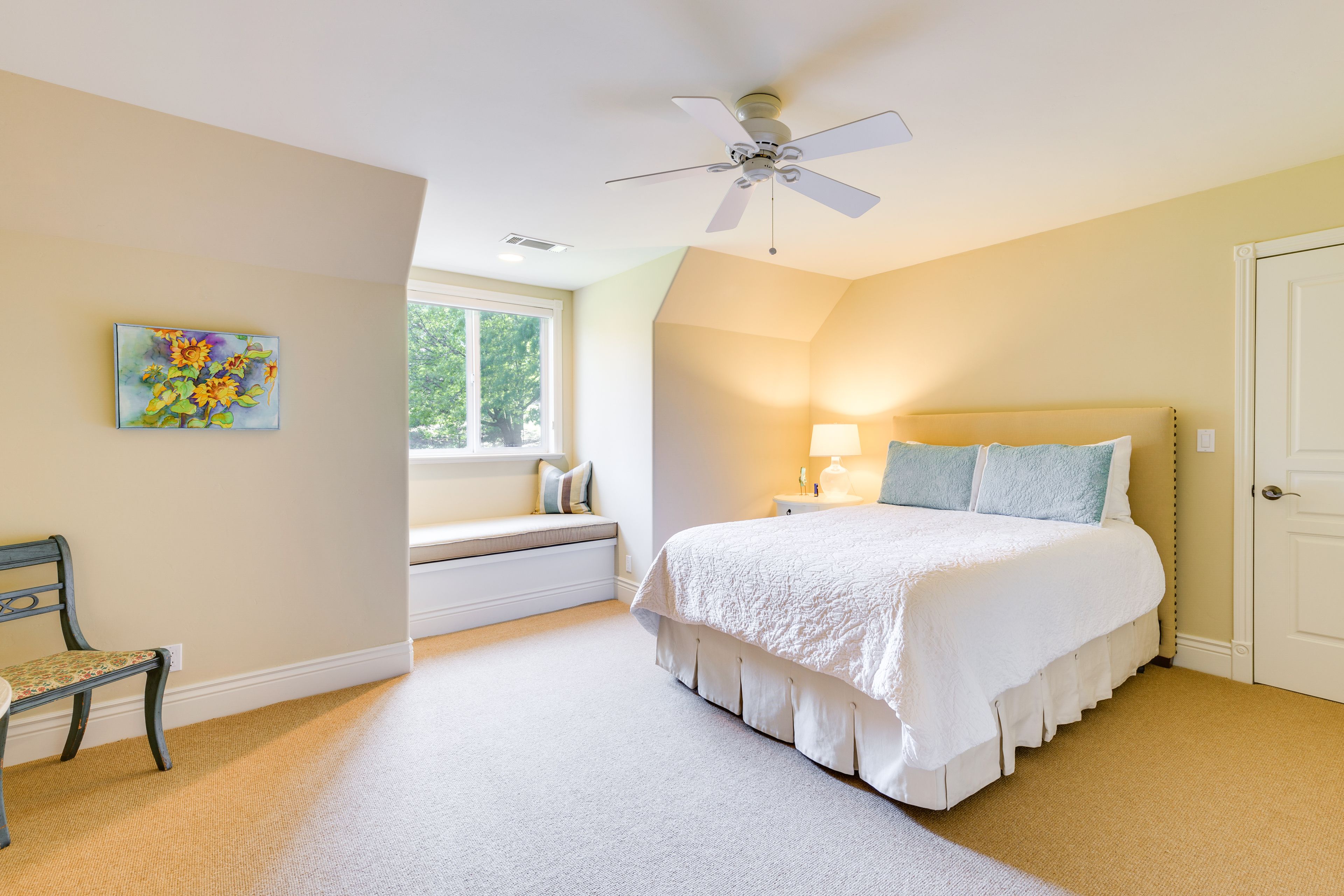 Bedroom 5 | Queen Bed | 2nd Floor