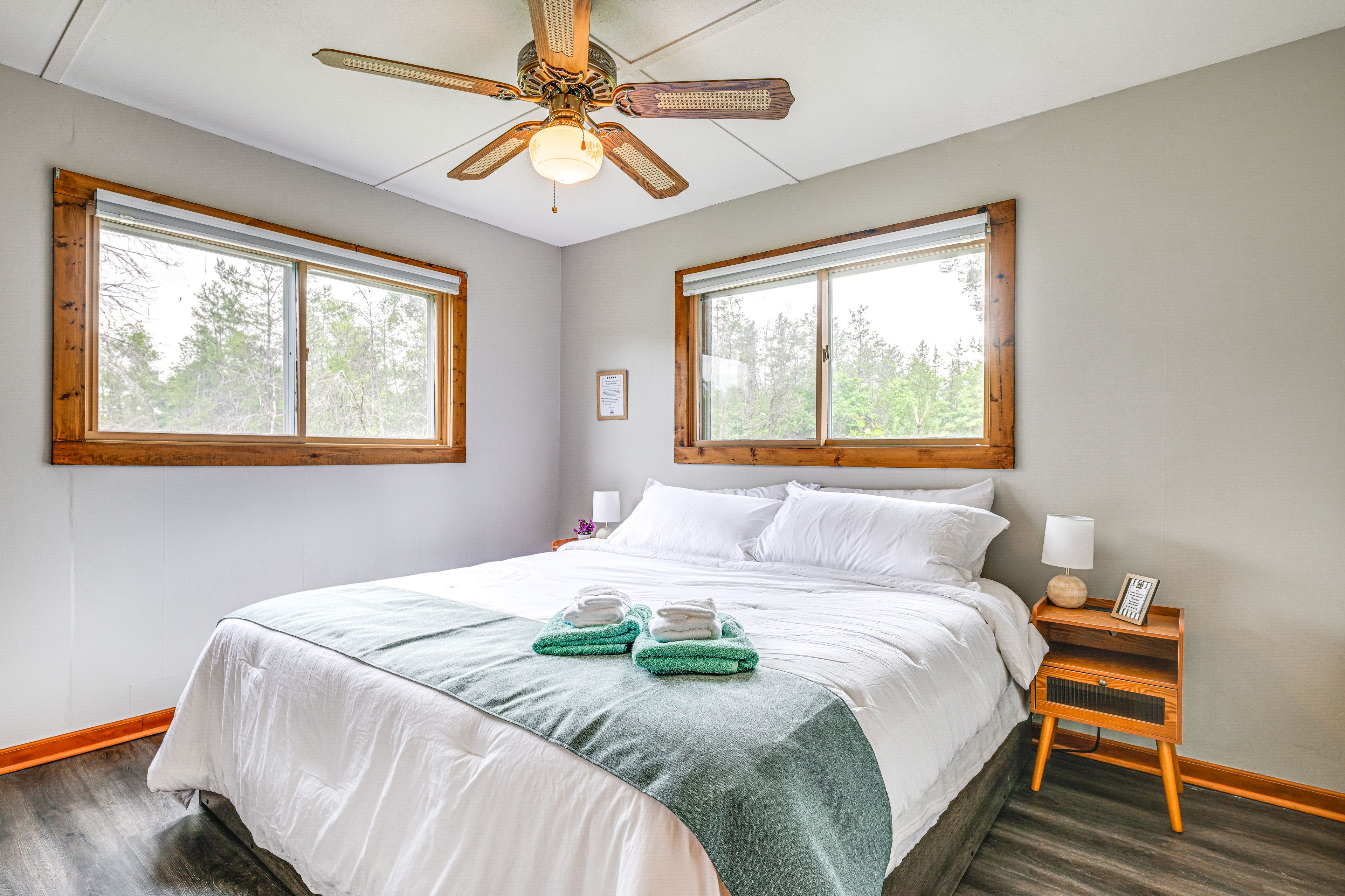 Bedroom 1 | King Bed | Linens Provided