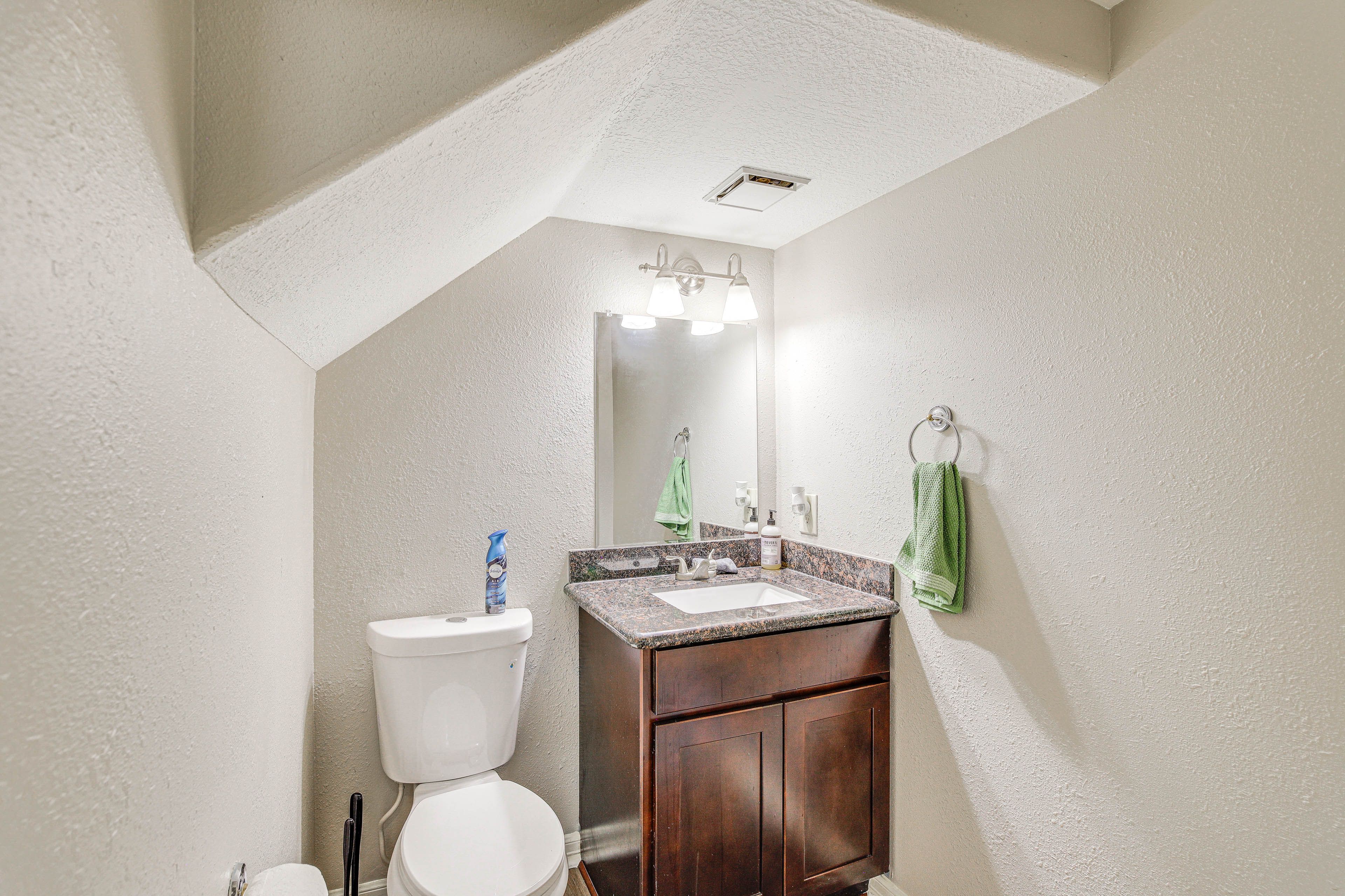 Half Bathroom | 3rd Floor