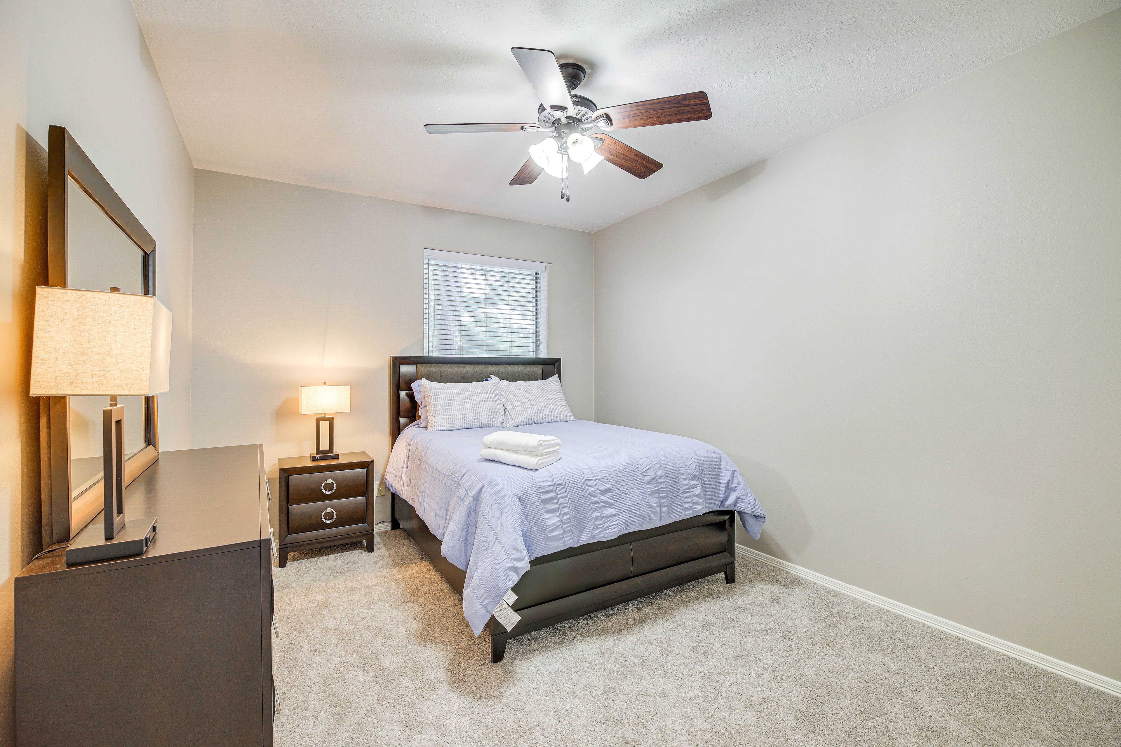 Bedroom 3 | 2nd Floor | Queen Bed