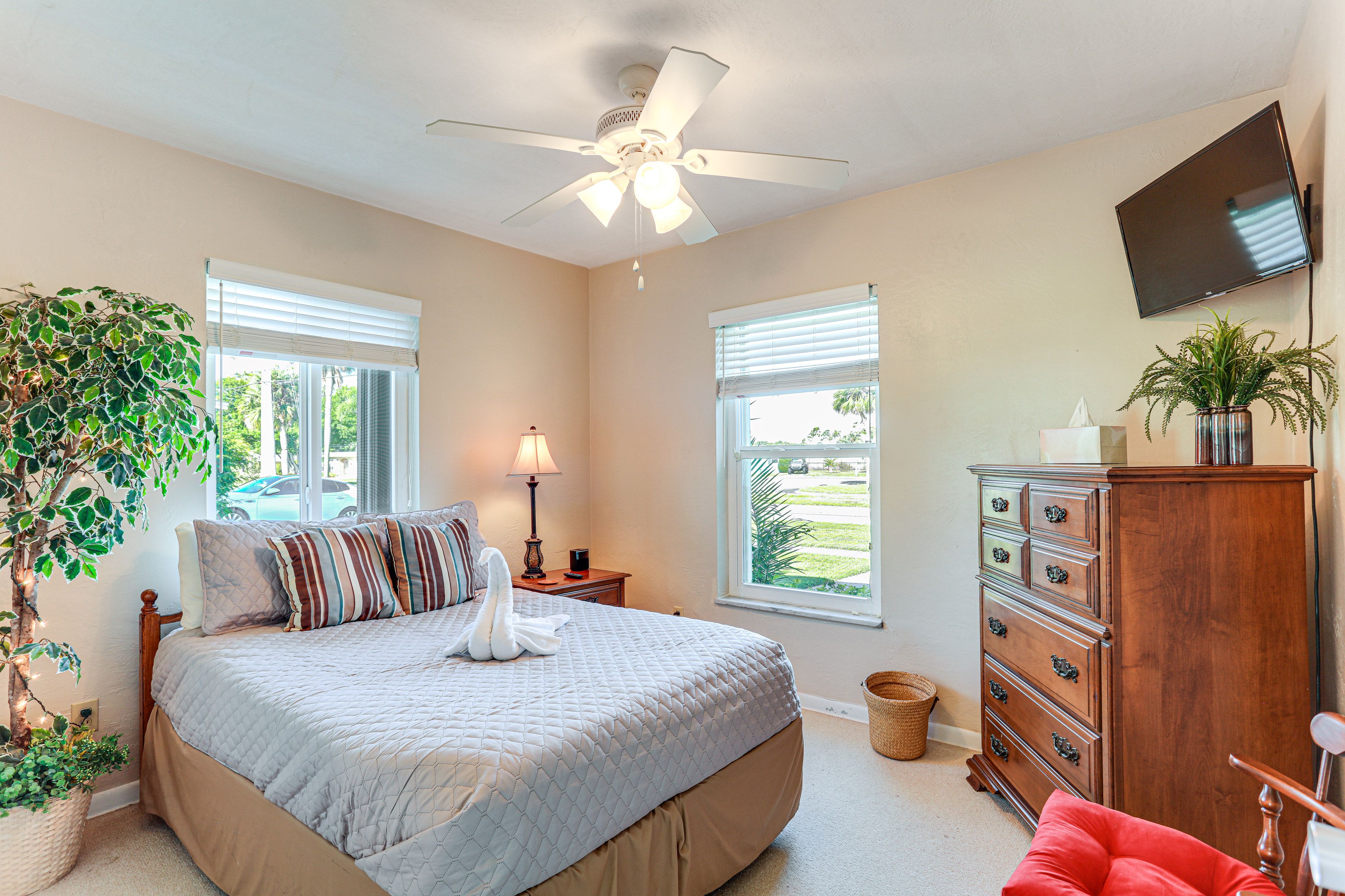 Bedroom 2 | Full Bed | Pack 'n Play | Hangers