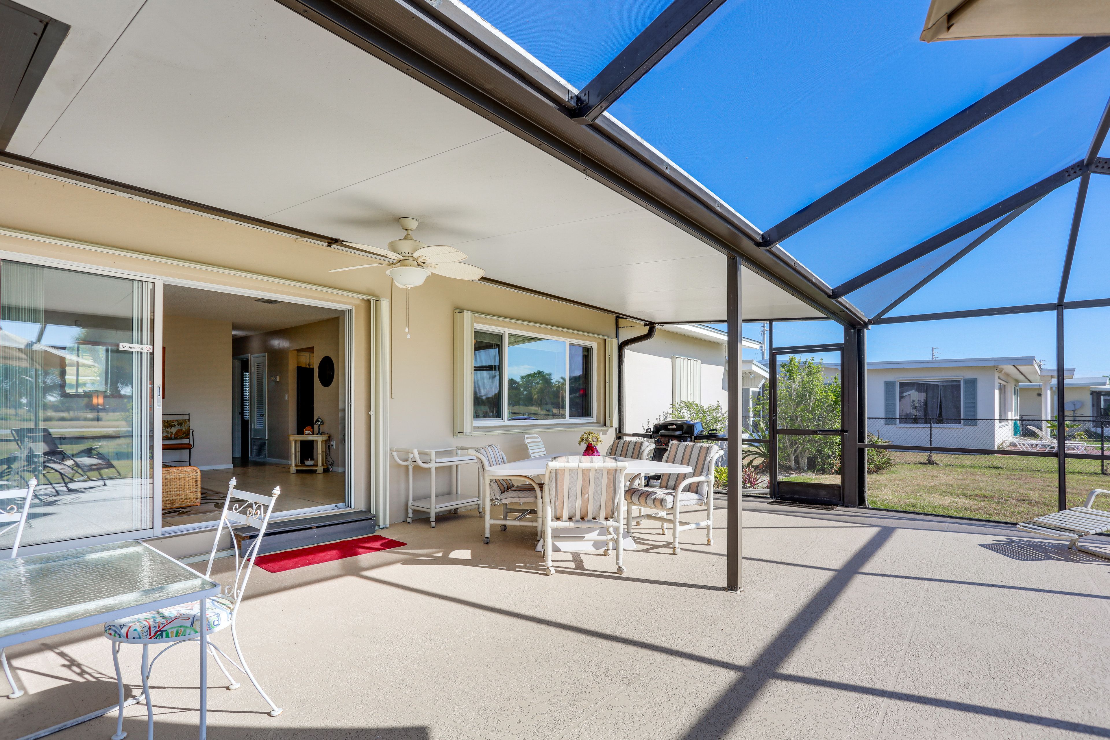 Screened Lanai | Dining Area | Gas Grill