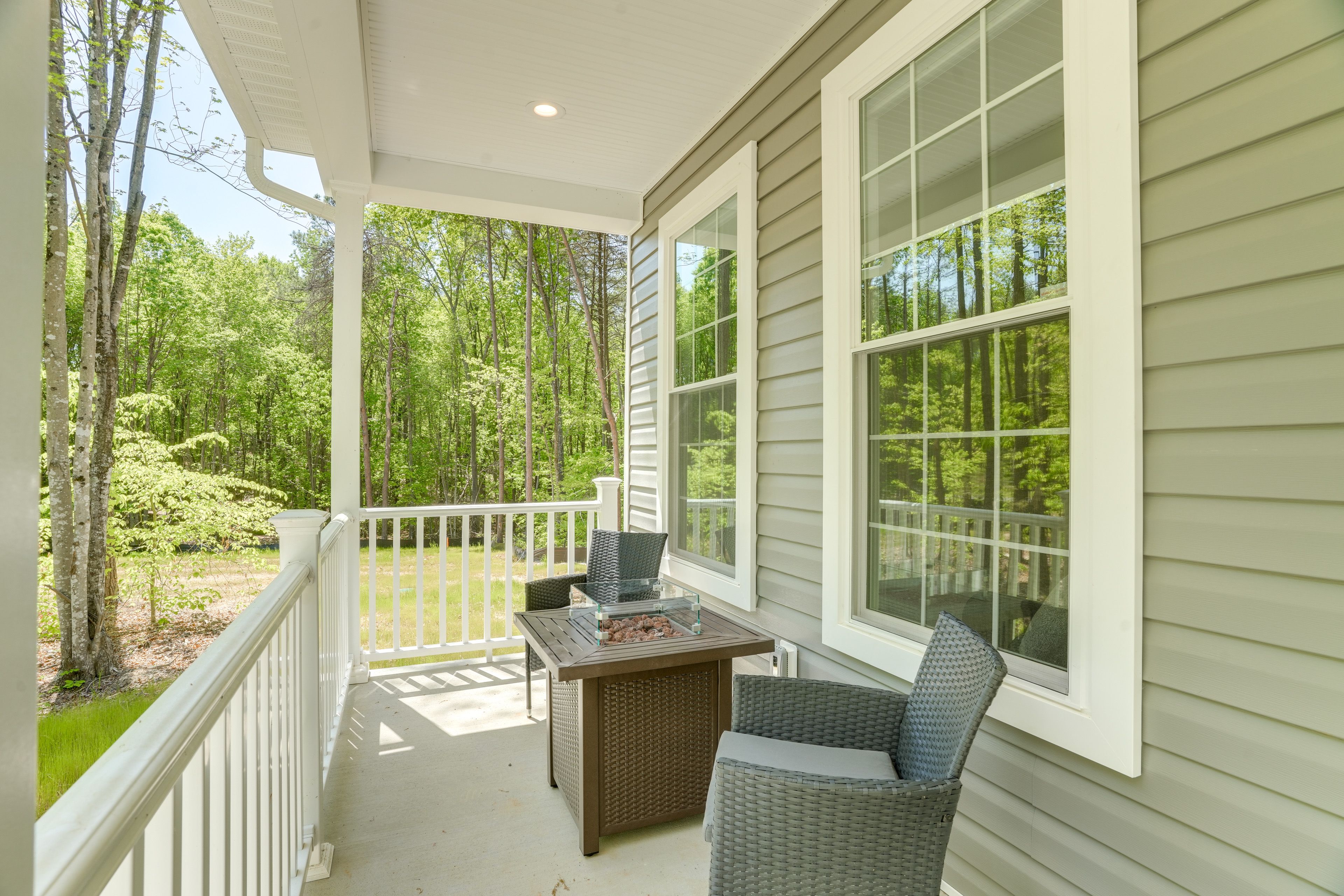 Front Porch | Fire Pit | Seating