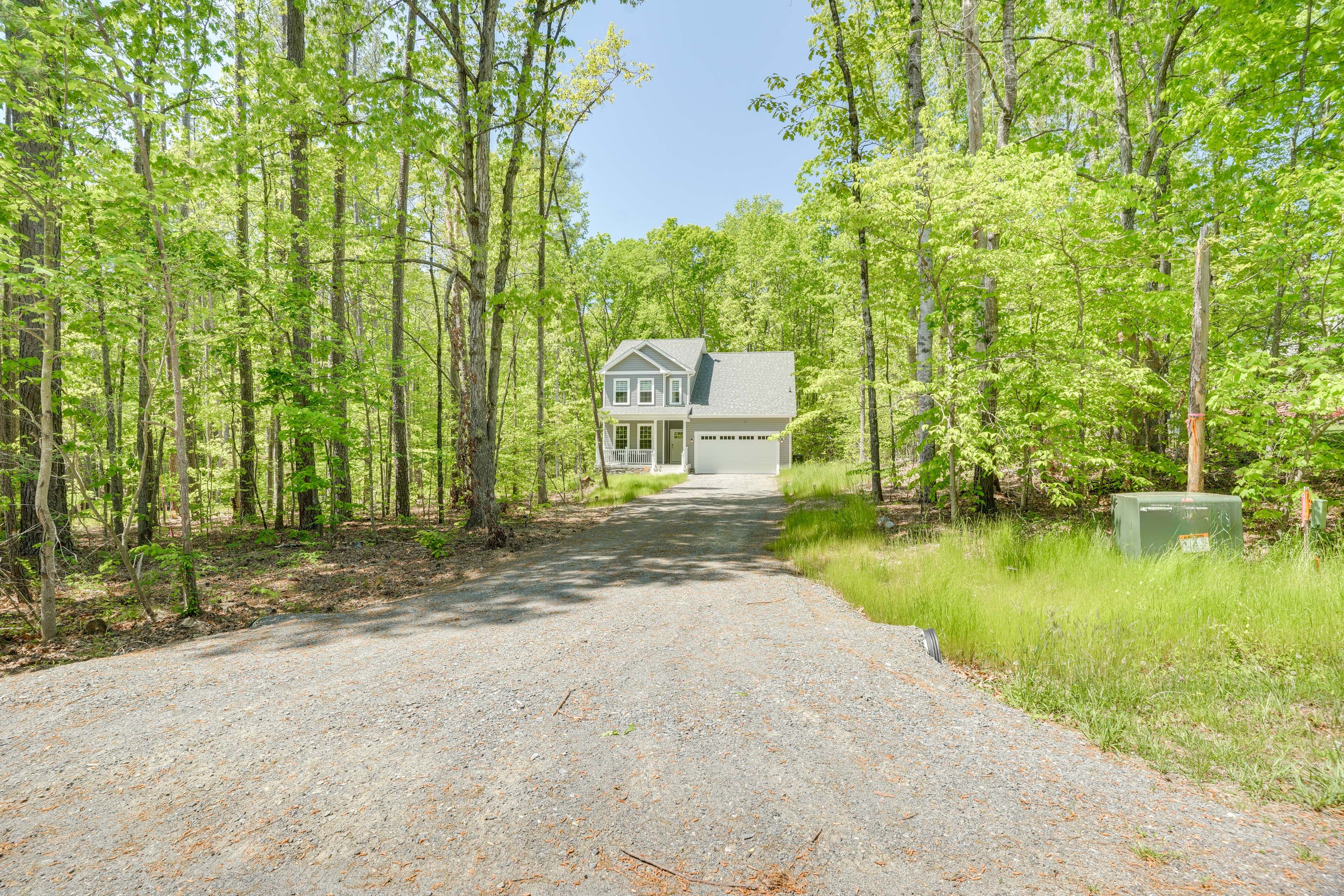 Bumpass Vacation Rental | 4BR | 2.5BA | Stairs Required | 2,800 Sq Ft