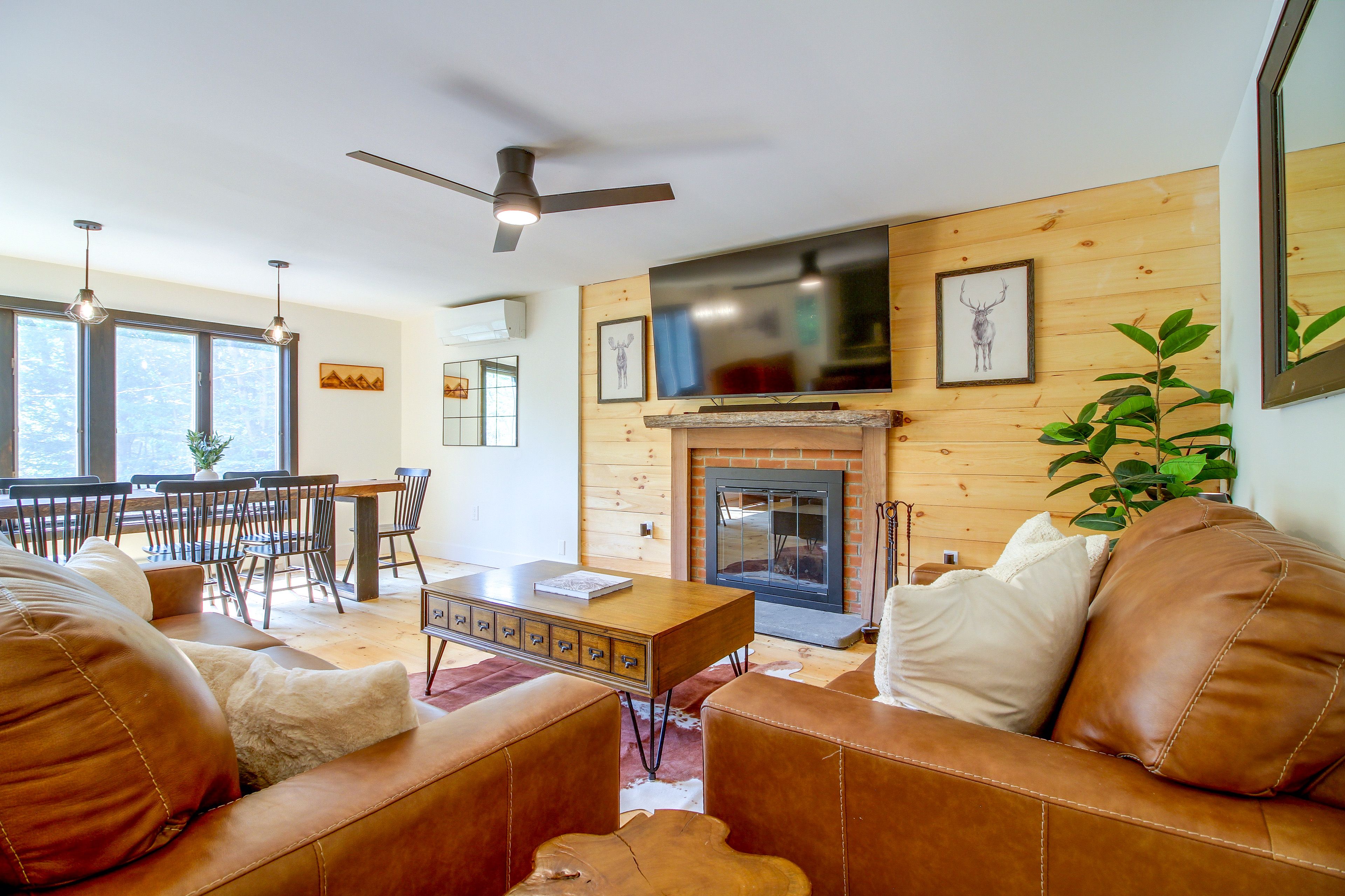 Living Room | Main Level