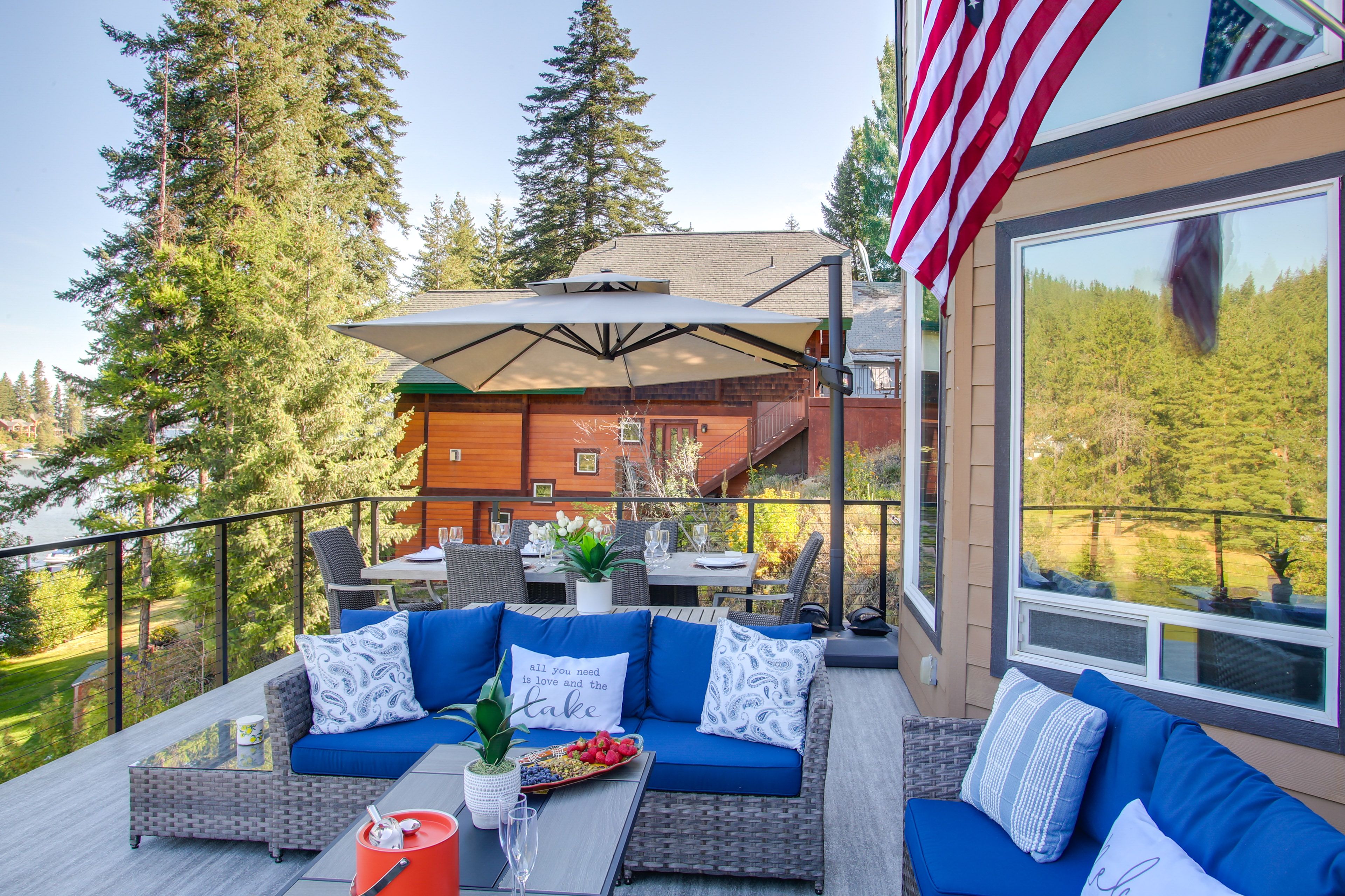 Upper Deck | Gas Grill