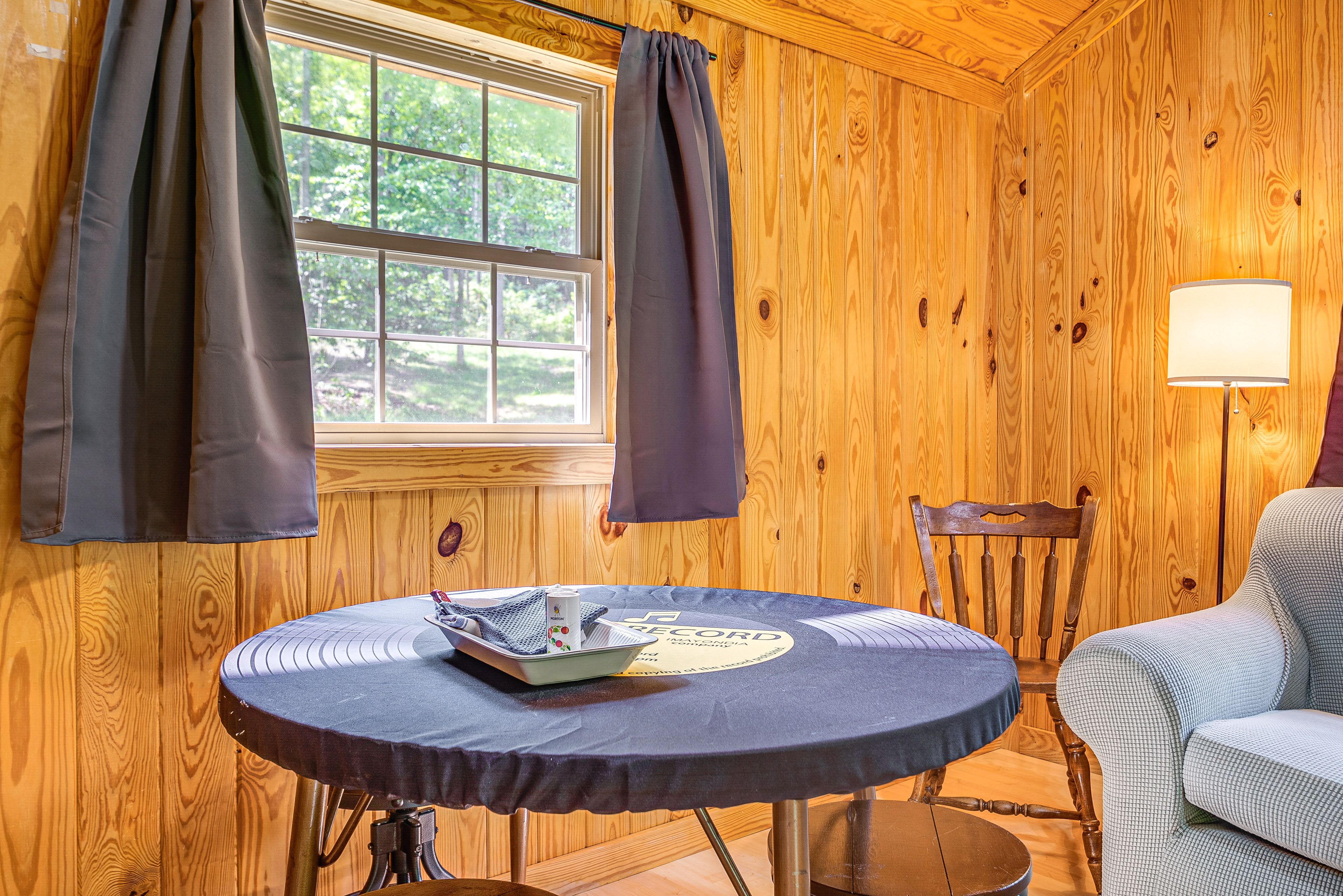 Dining Area | Dishware/Flatware | Trash Bags/Paper Towels