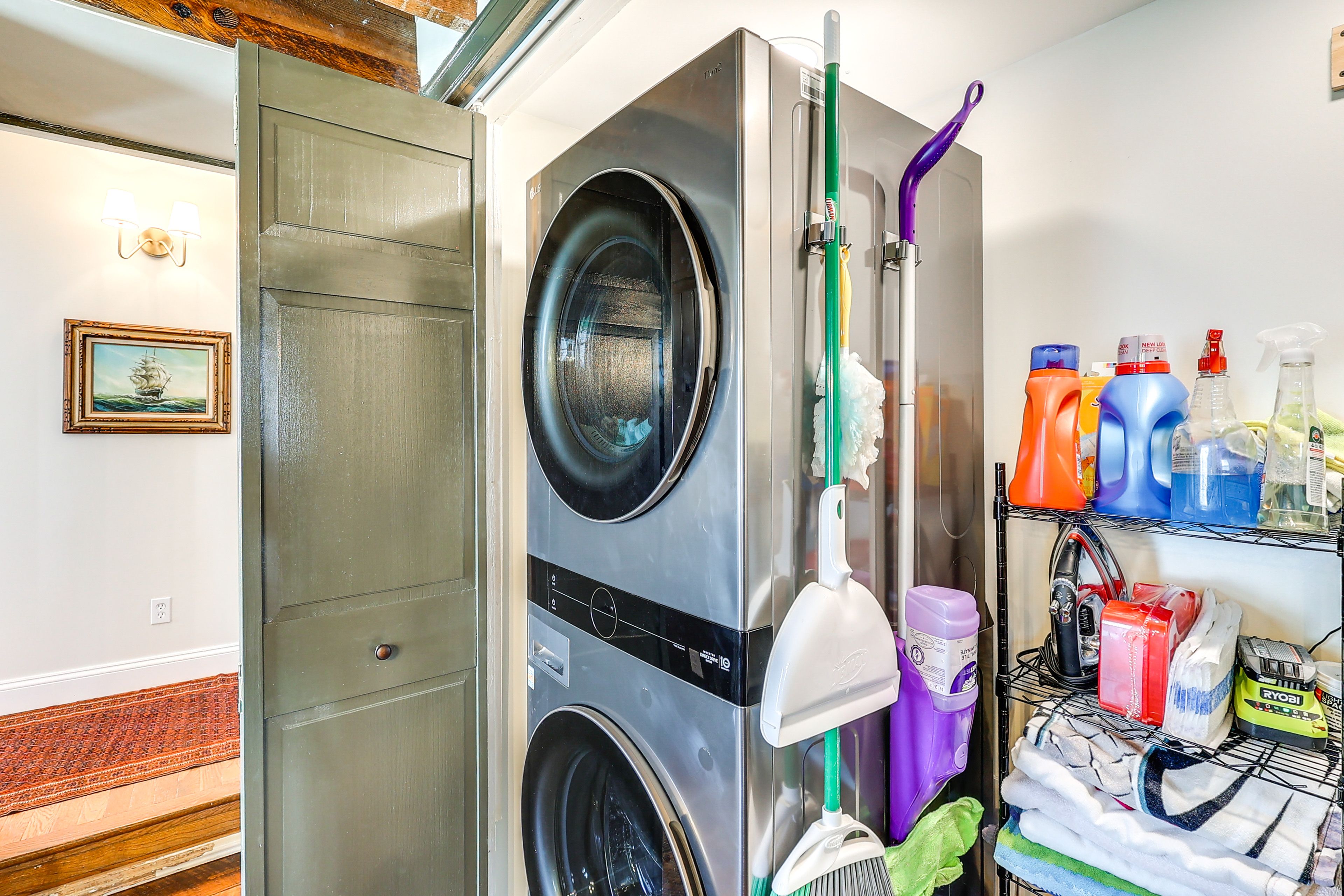 Washer + Dryer