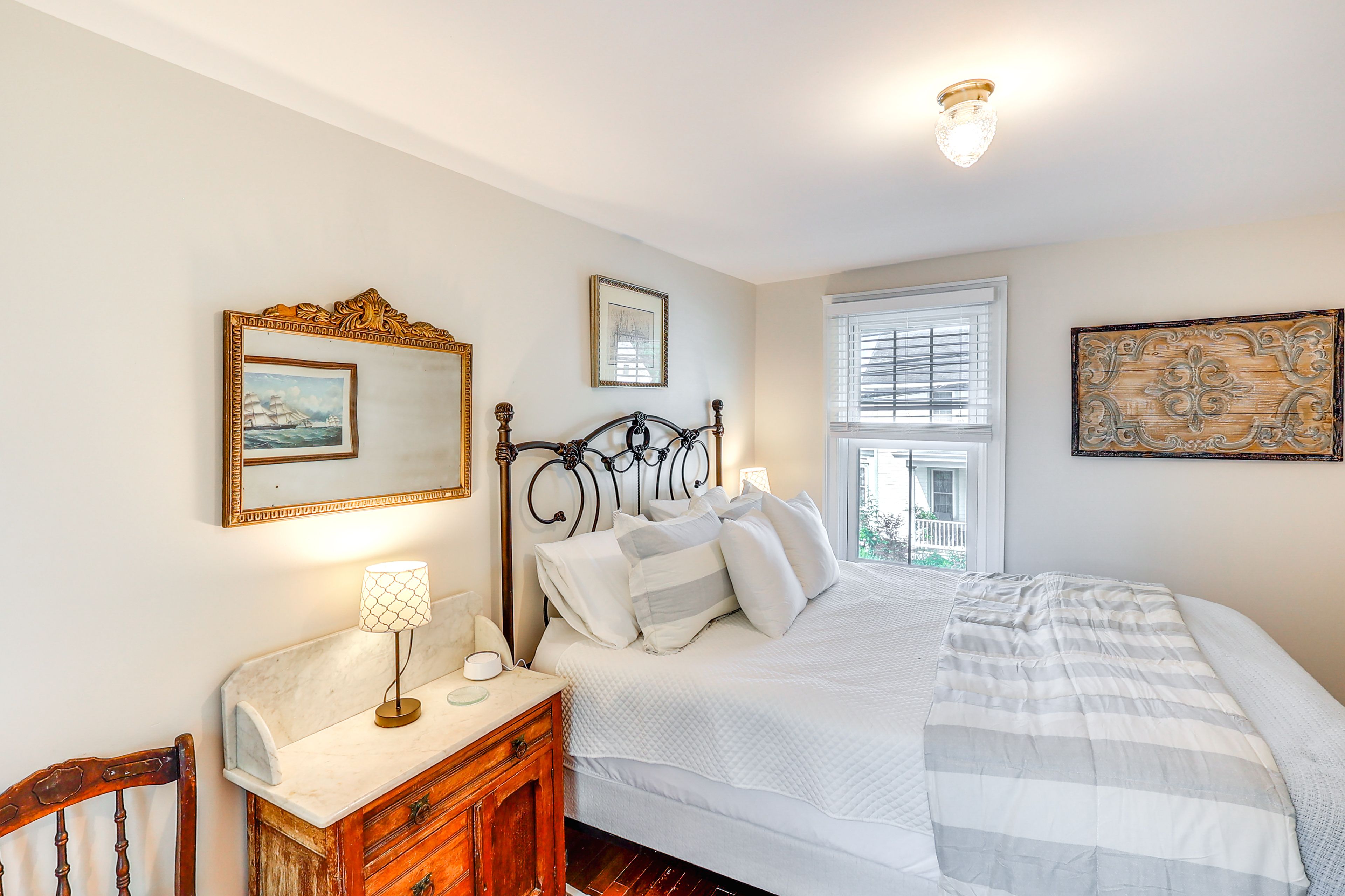Bedroom 2 | Queen Bed | 2nd Floor