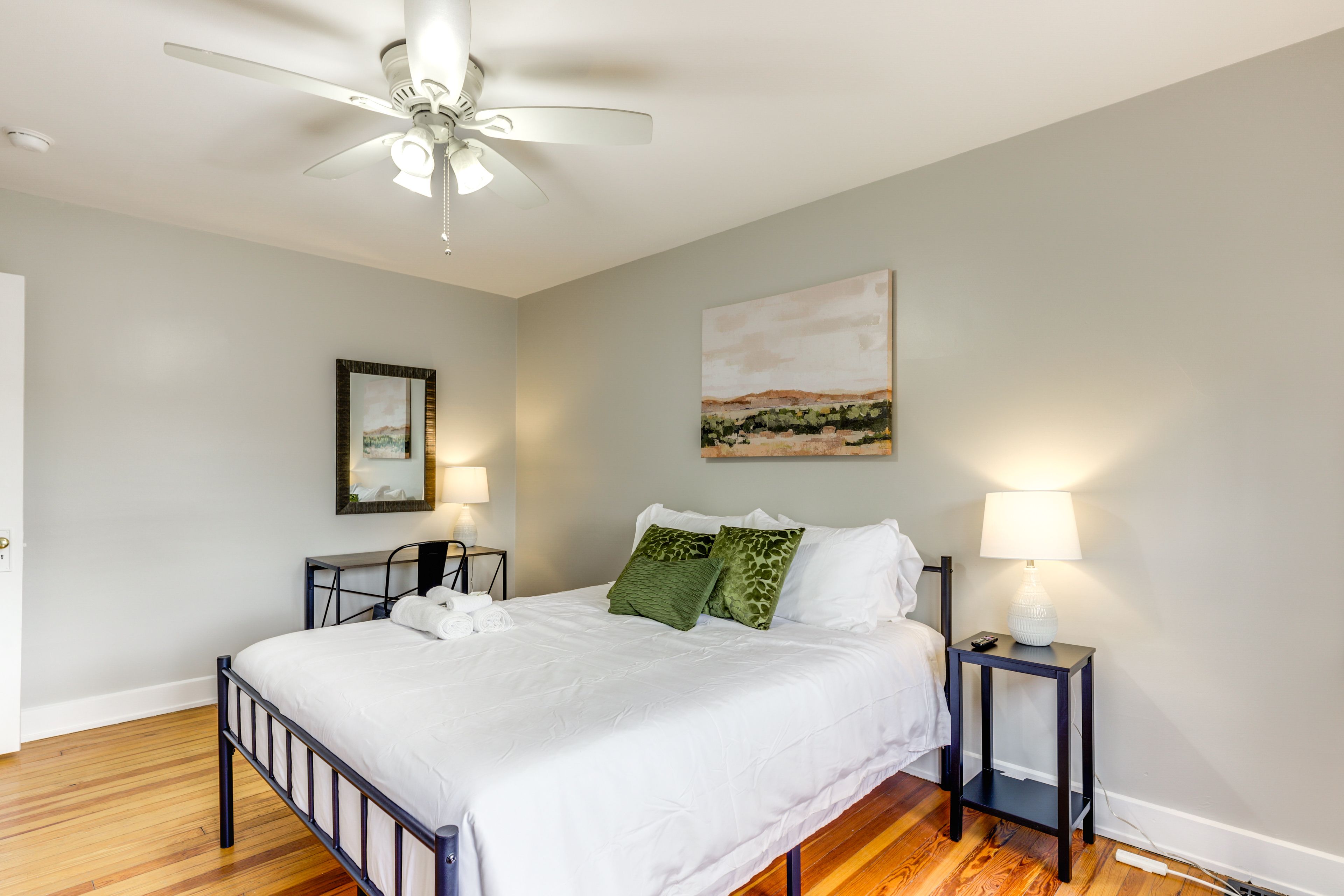 Bedroom 2 | Queen Bed | Dedicated Workspace