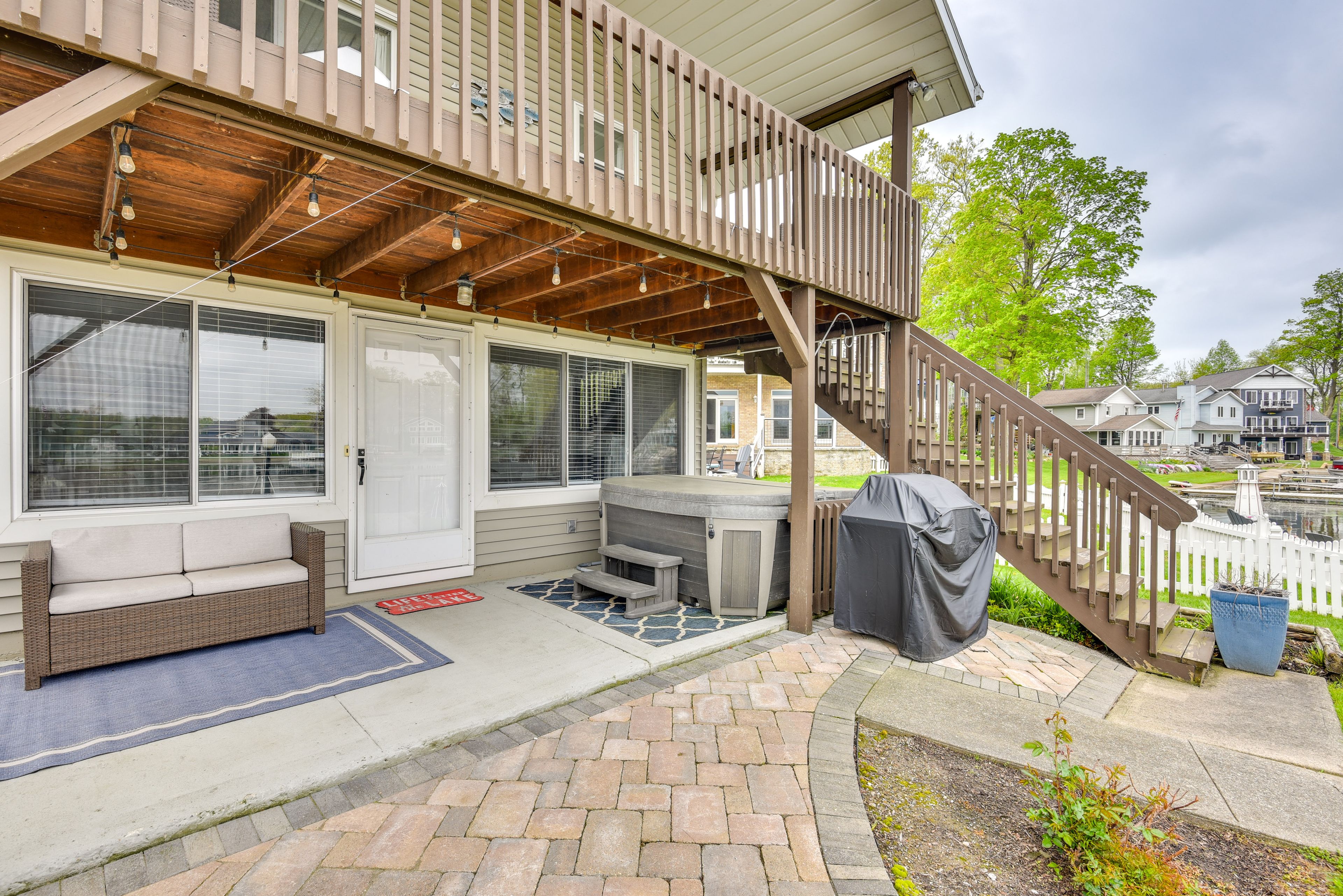 Patio | Hot Tub | Gas Grill (Propane Provided)