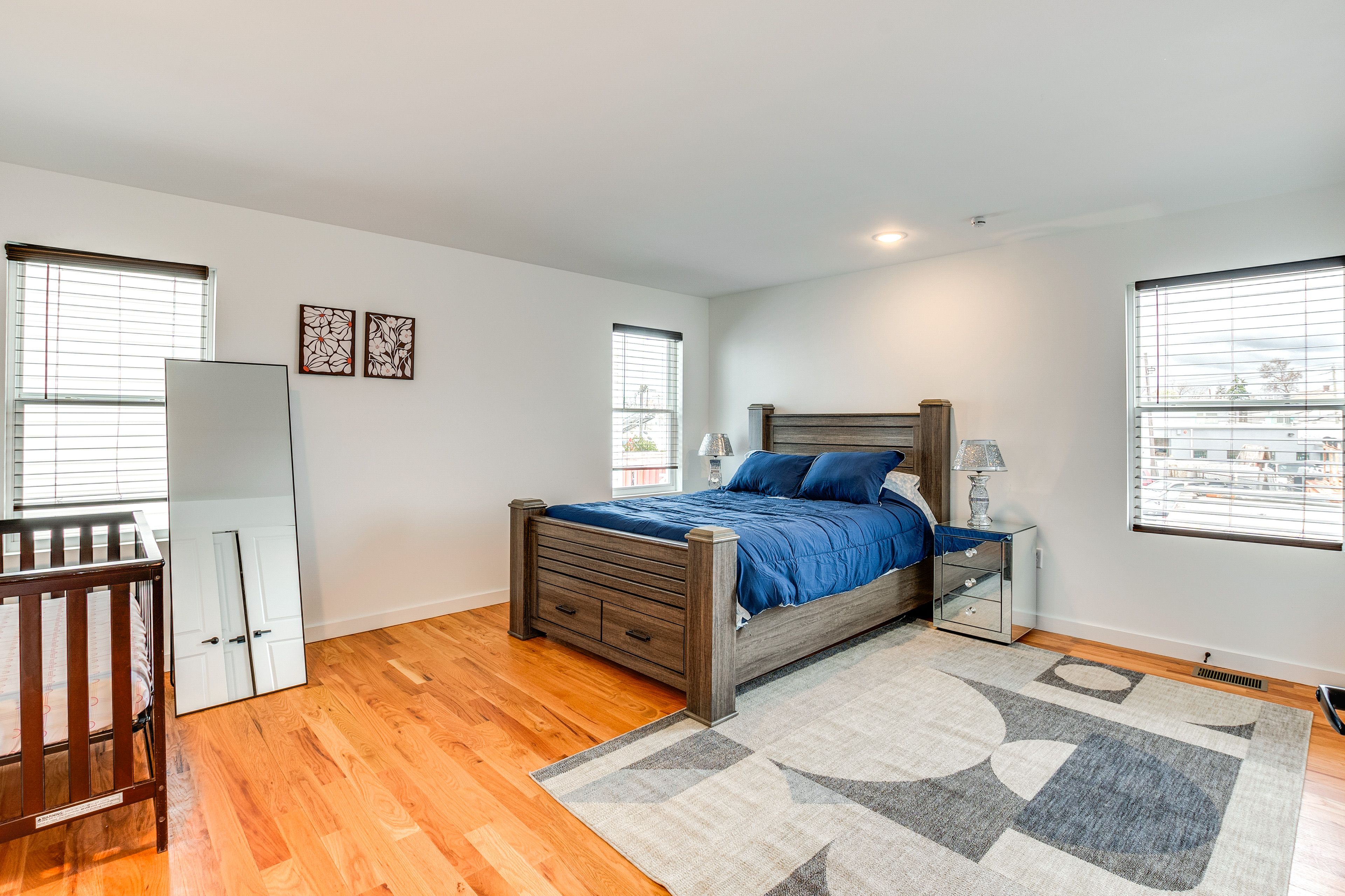 Bedroom 1 | Queen Bed | Linens Provided