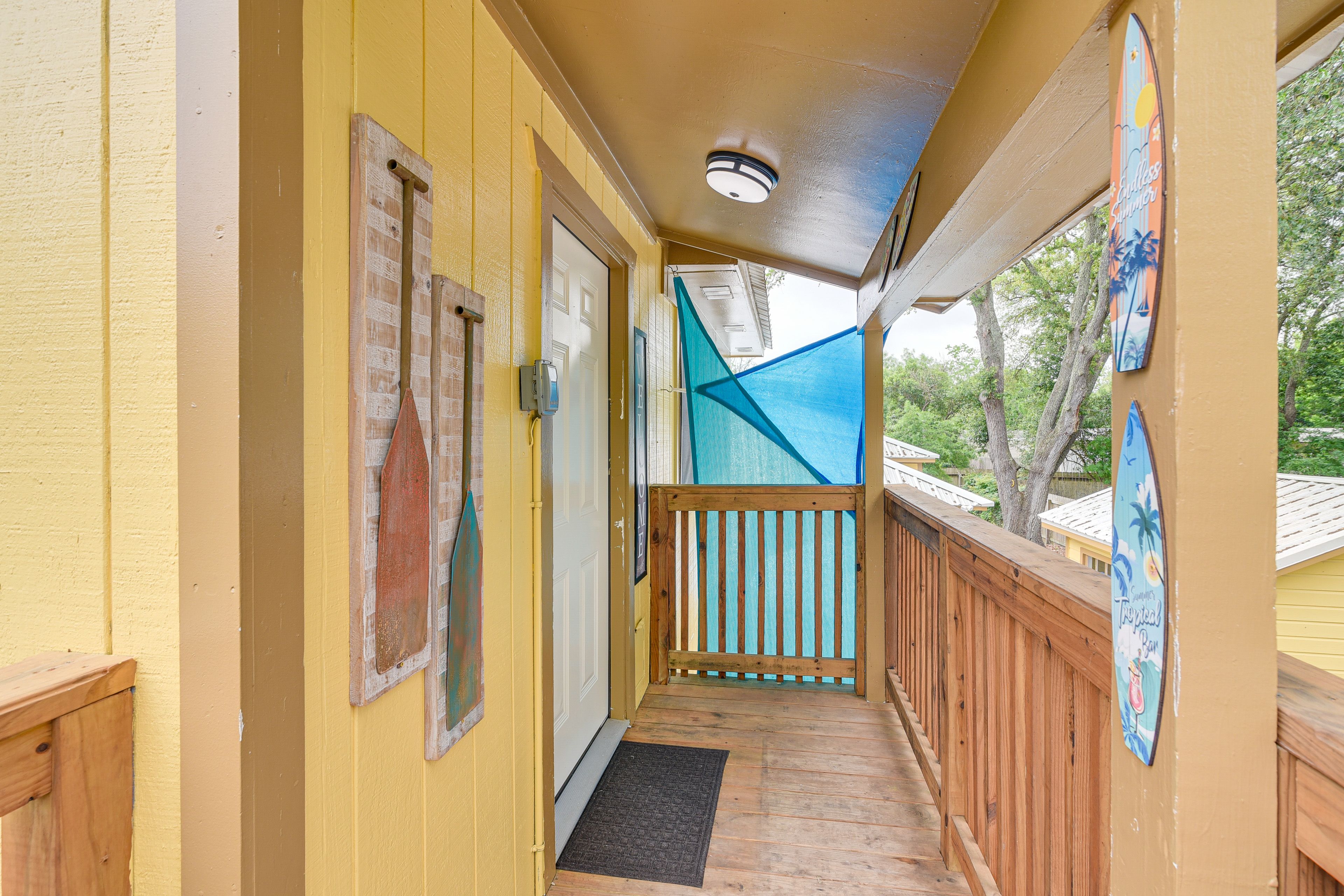 Apartment Exterior | Keyless Entry