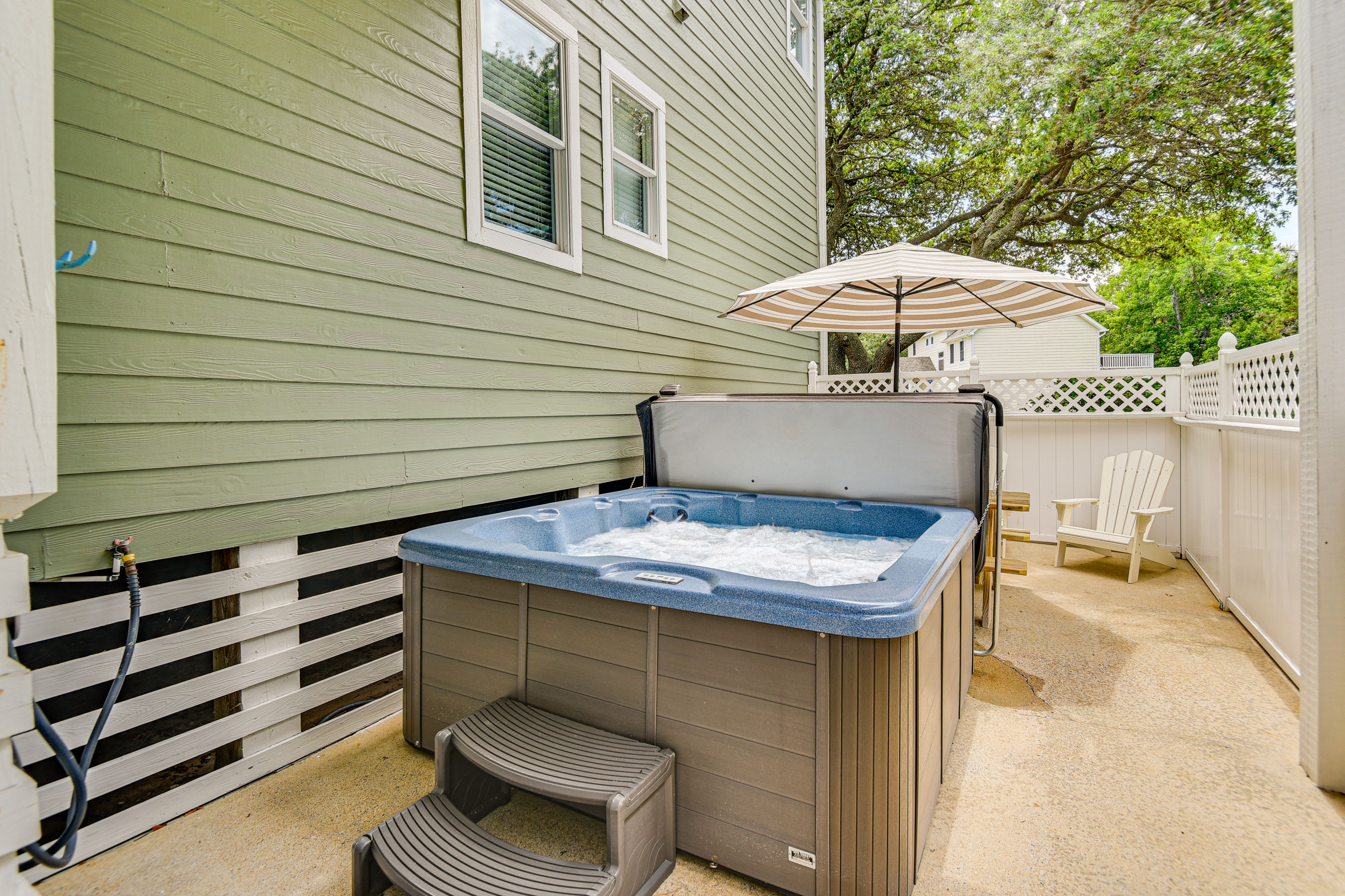 Private Hot Tub