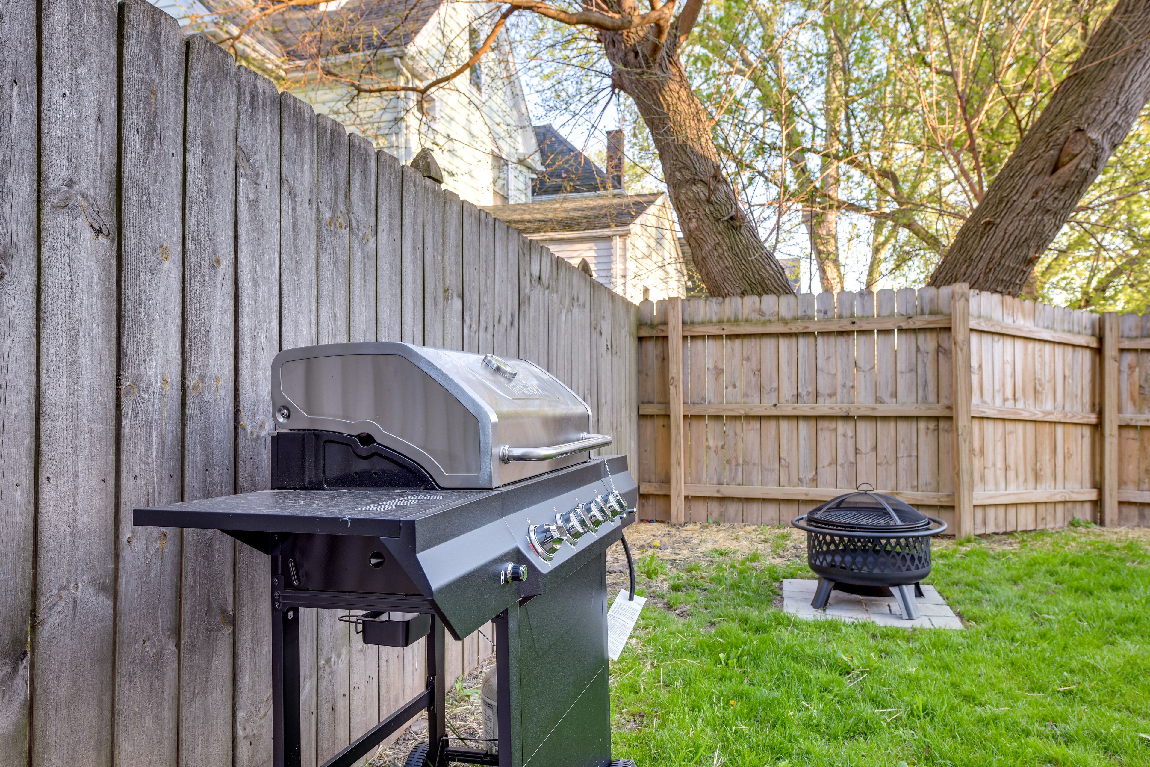 Shared Amenities | Fenced Backyard | Gas Grill | Wood-Burning Fire Pit