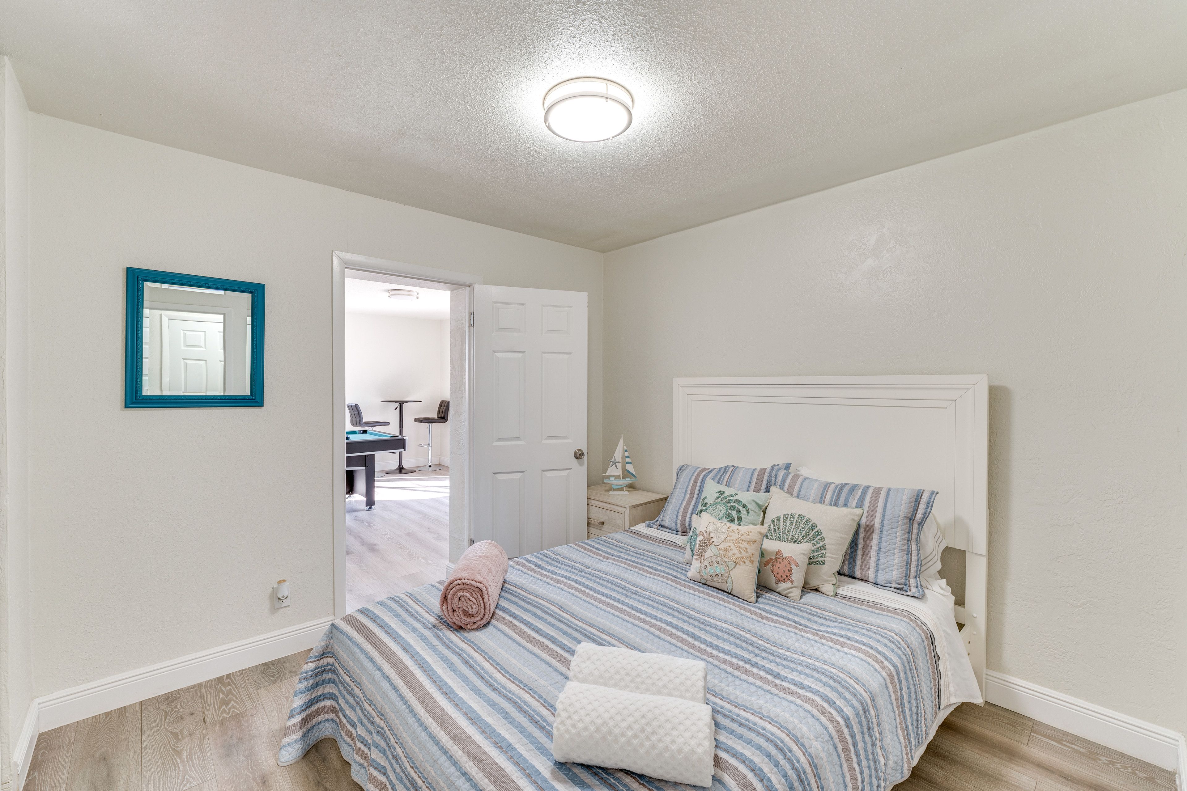 Bedroom 2 | Full Bed
