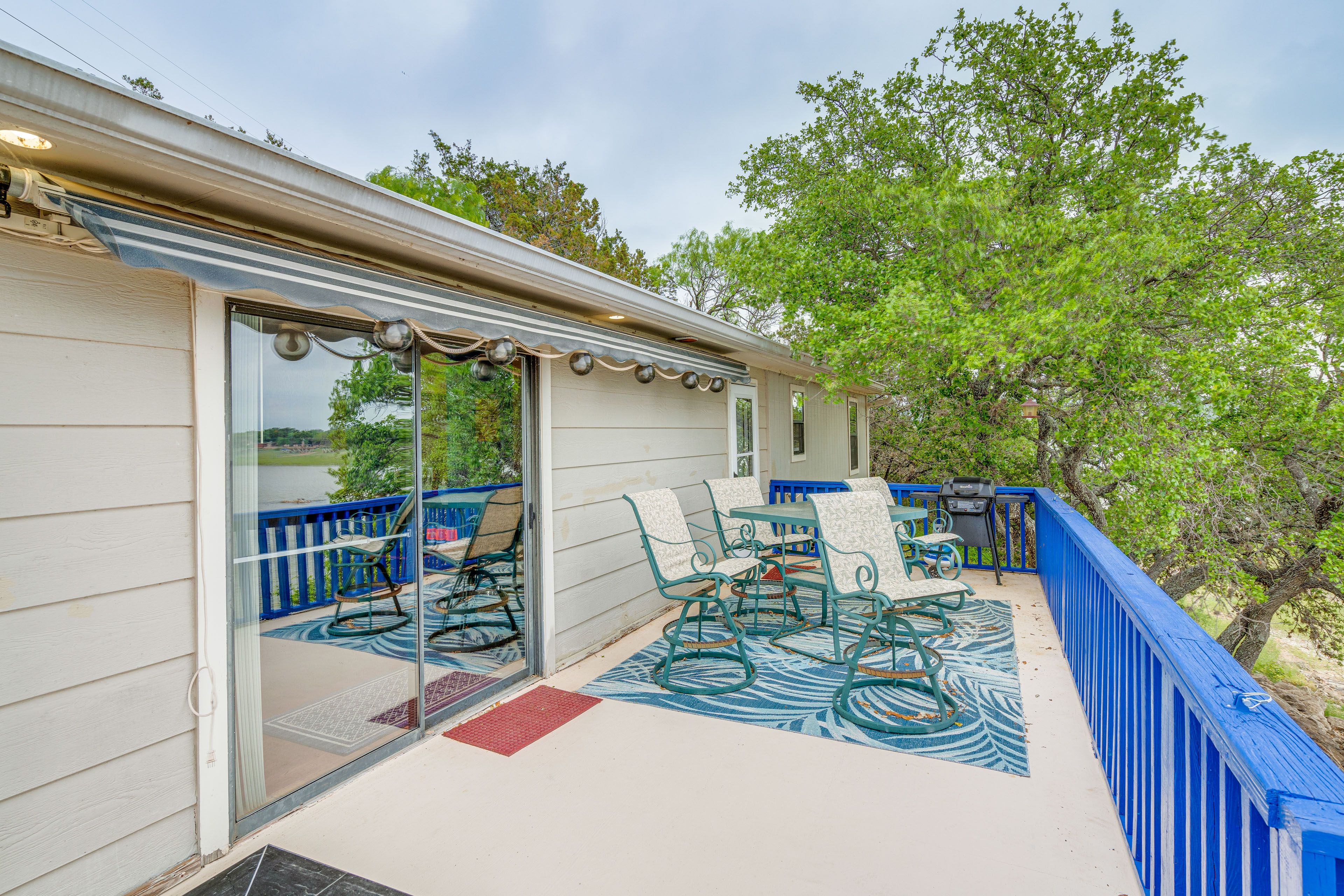 Deck