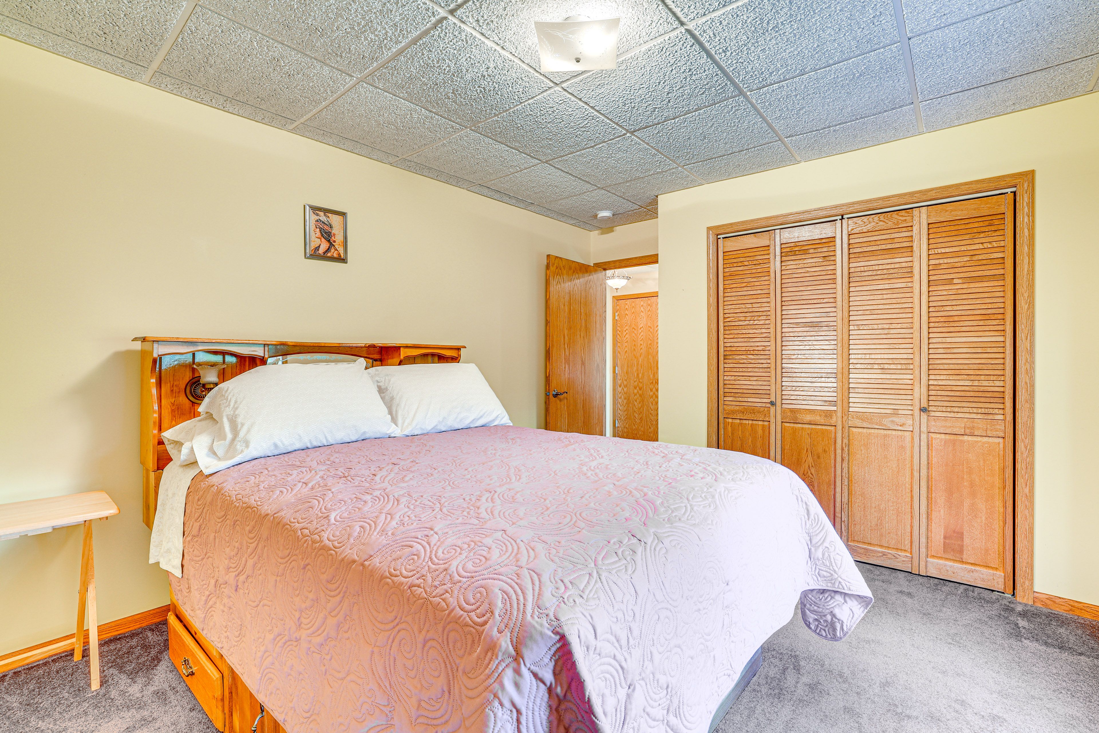 Bedroom 4 | Lower Level | Queen Bed