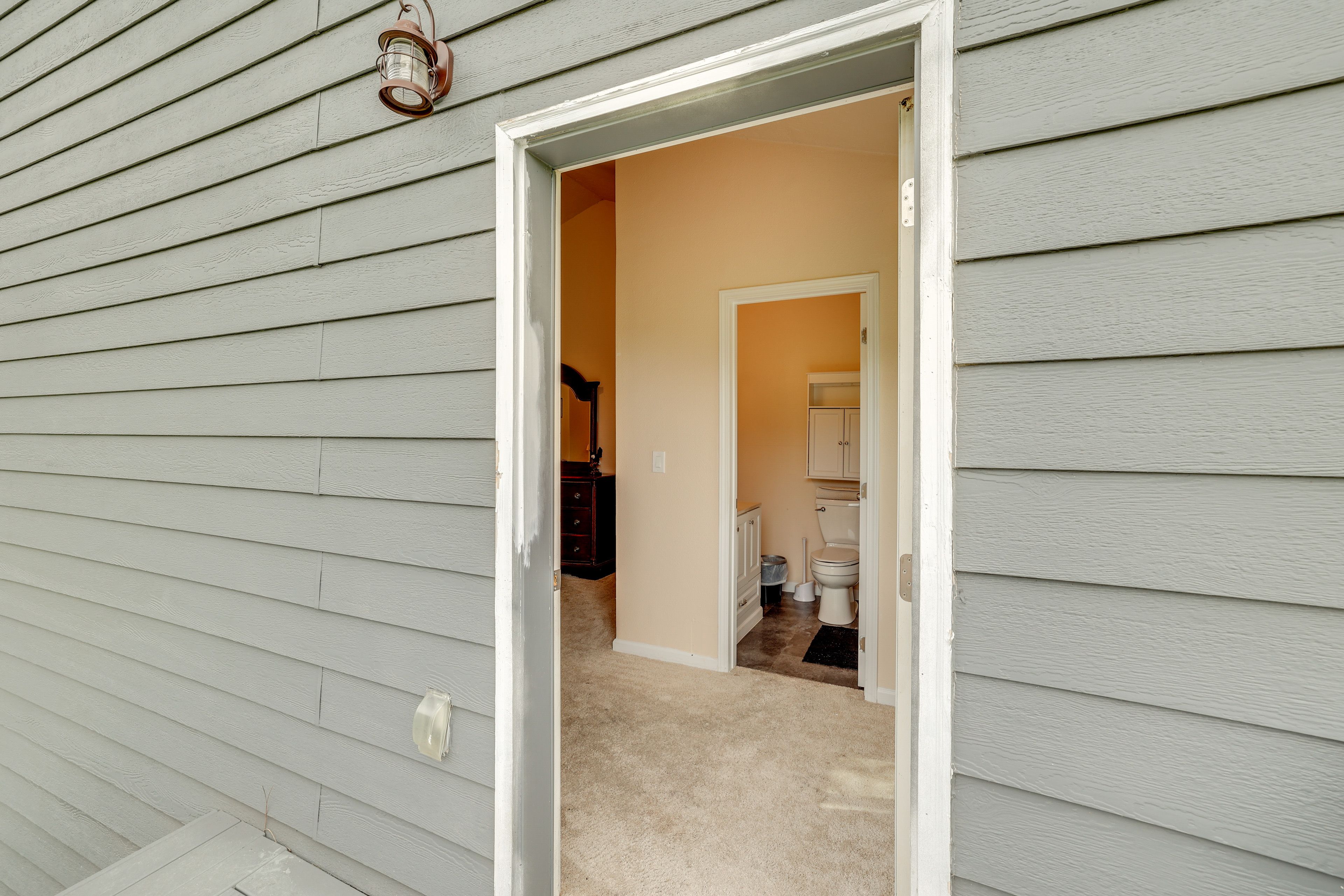 Apartment Exterior | Balcony Access
