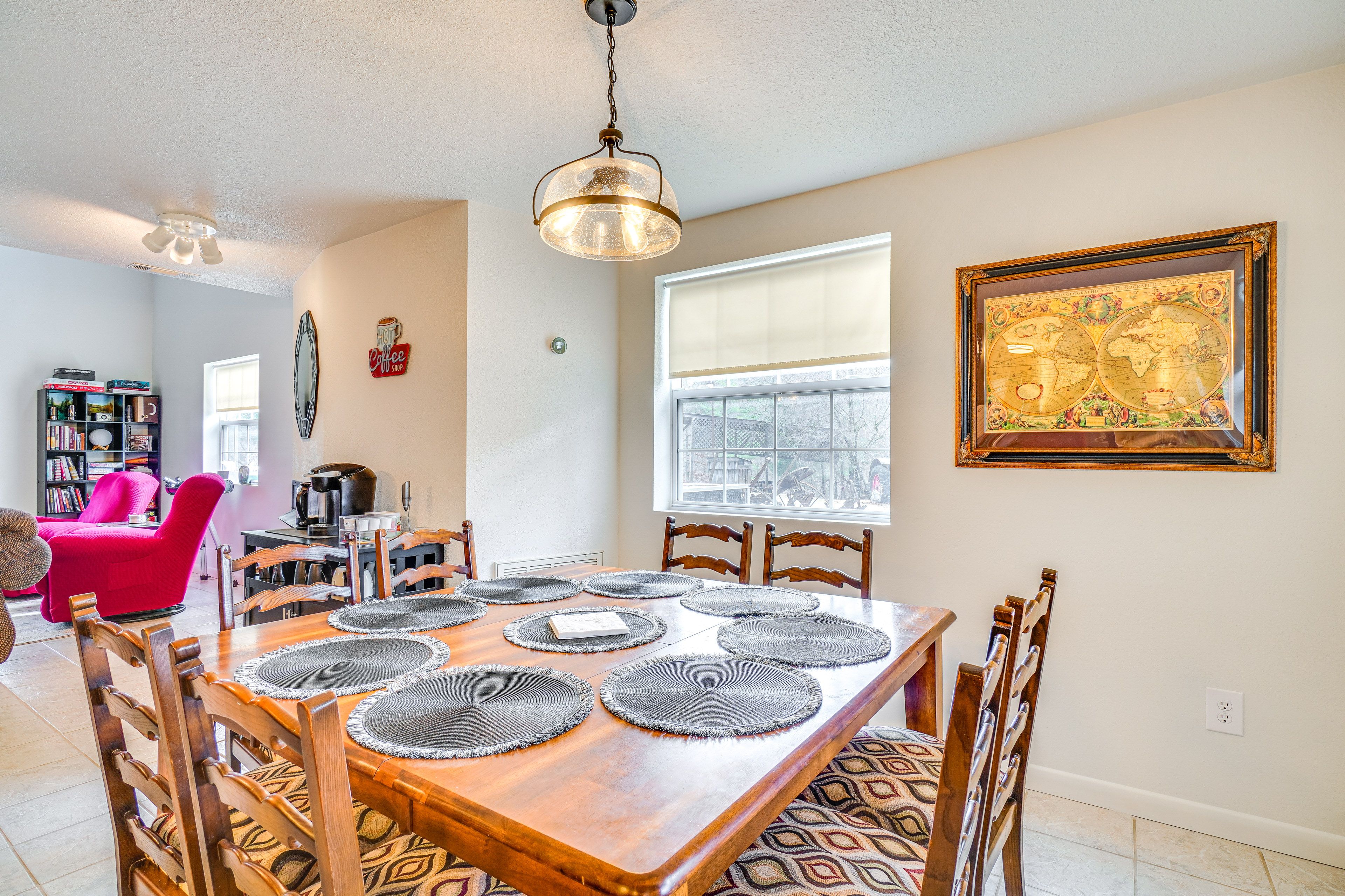 Dining Area | 1st Floor