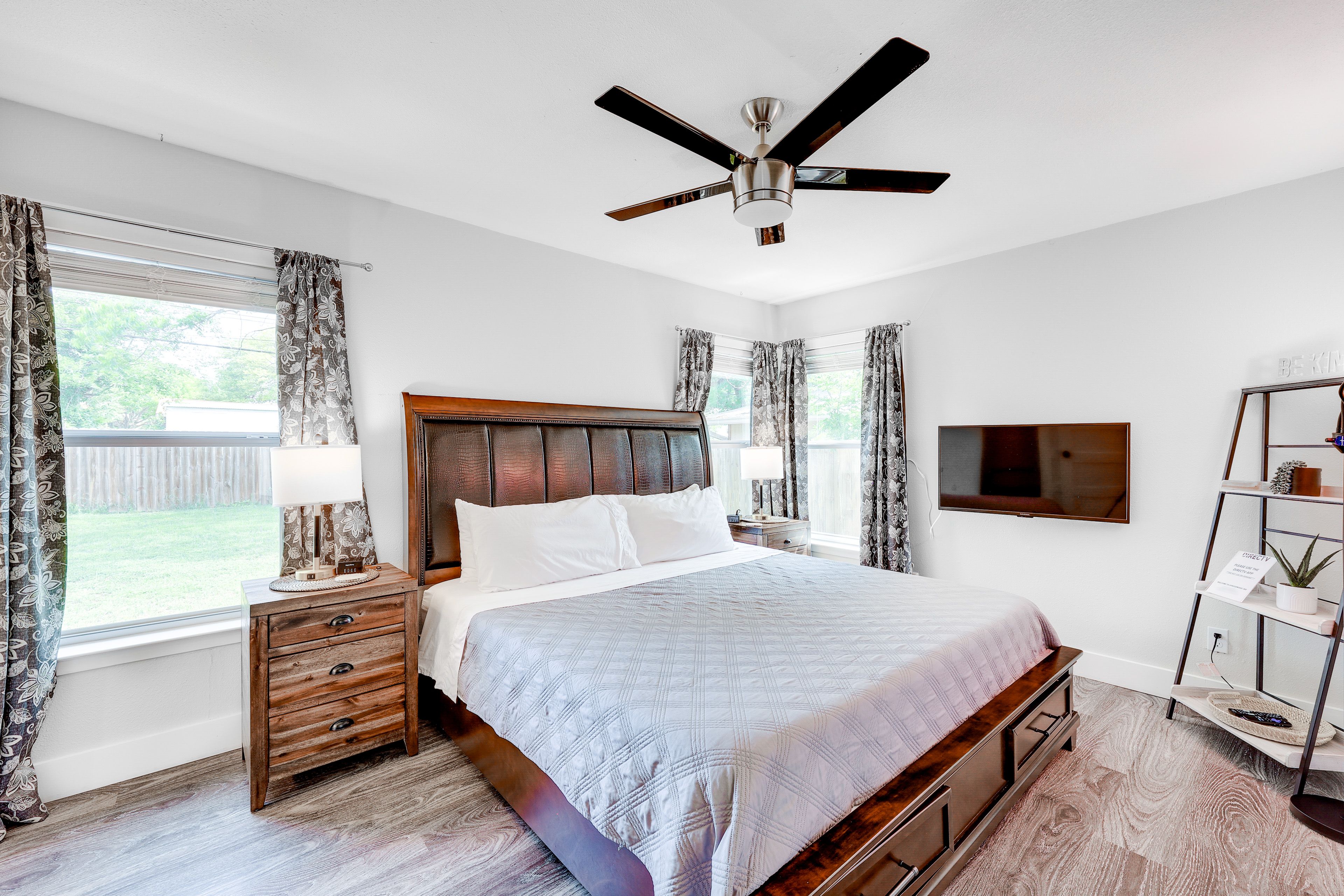 Bedroom 1 | King Bed | Crib Available