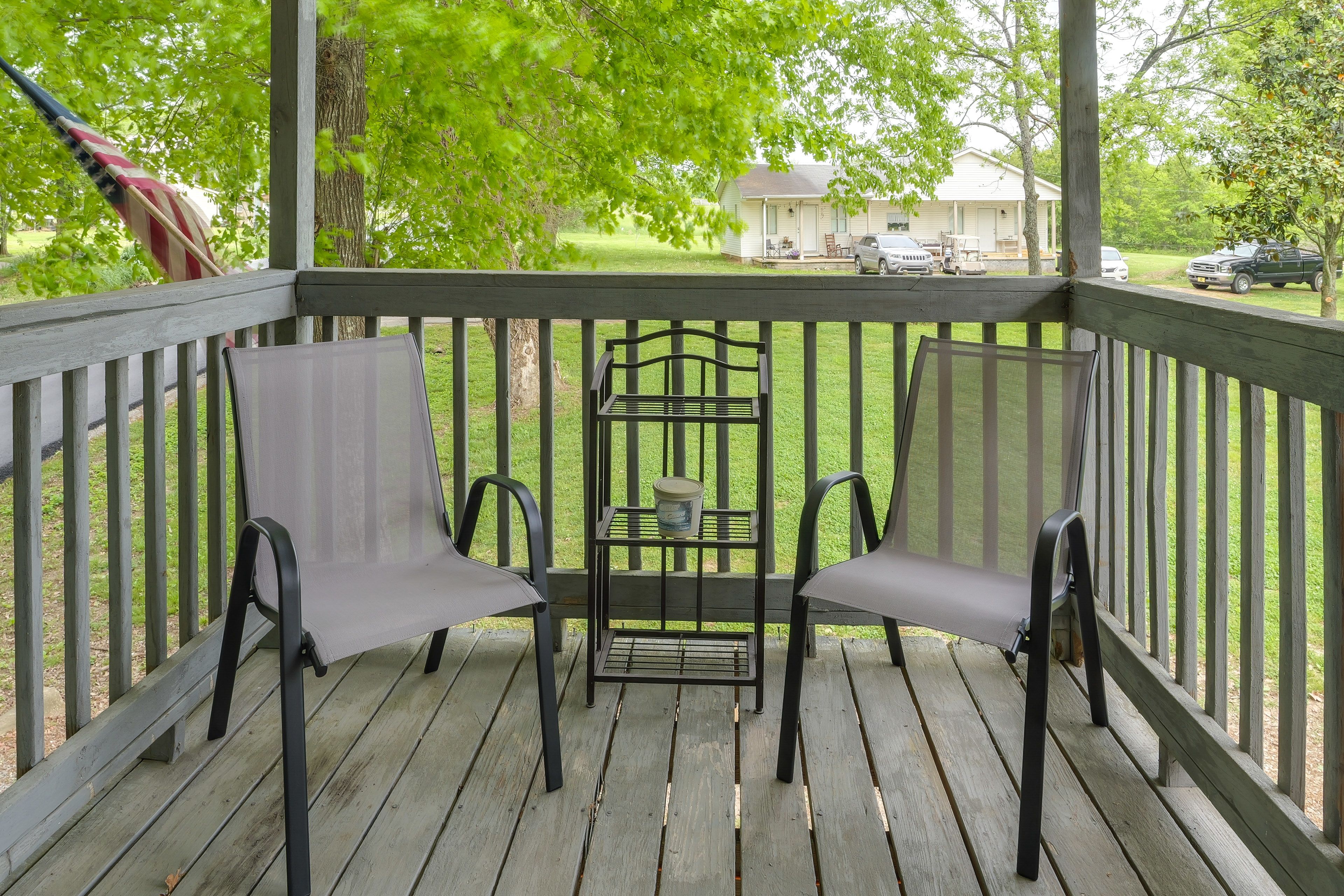 Private Deck w/ Seating