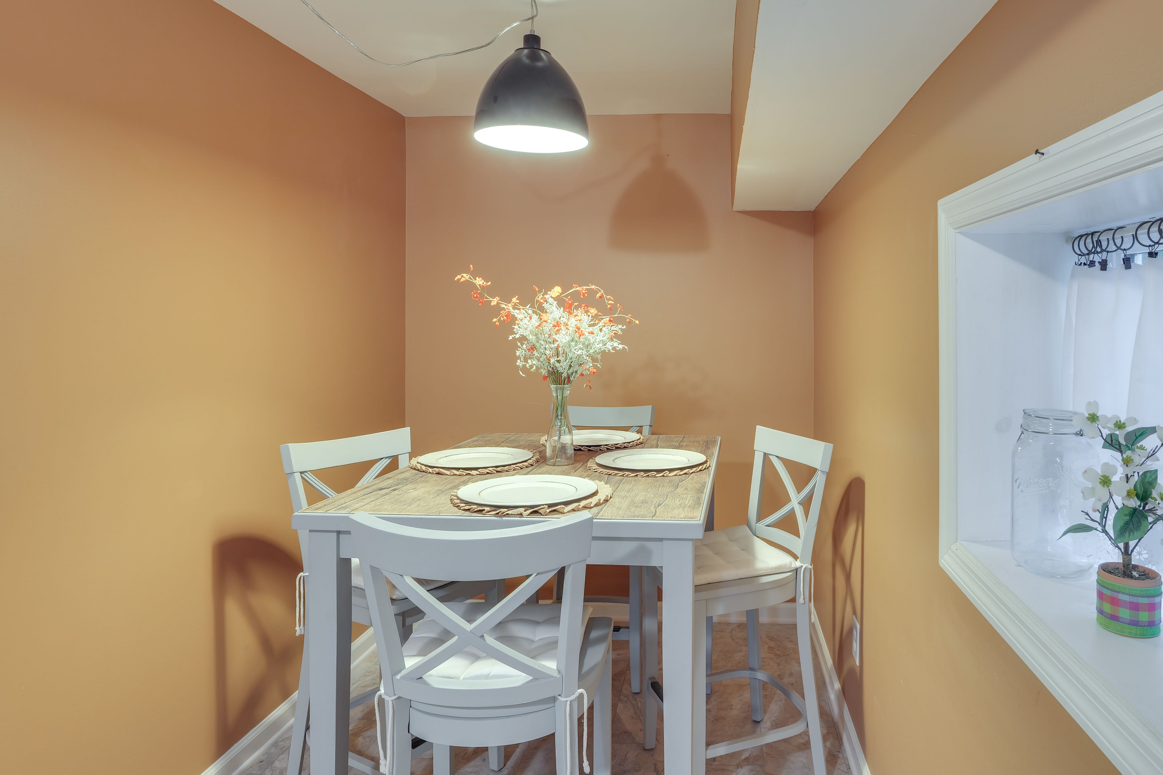 Dining Room | 1st Floor