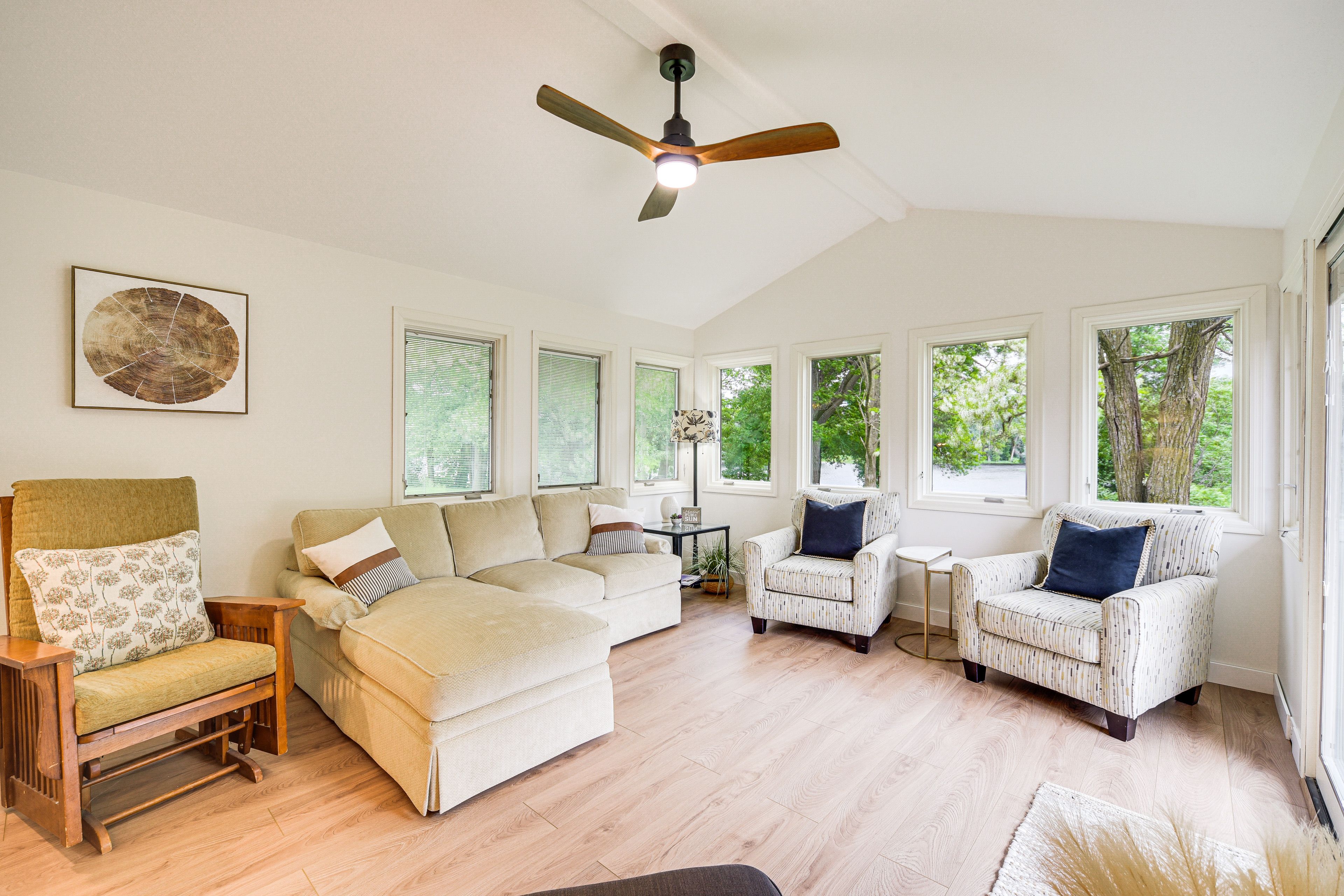 Sunroom | Free WiFi | Lake View | 1st Floor