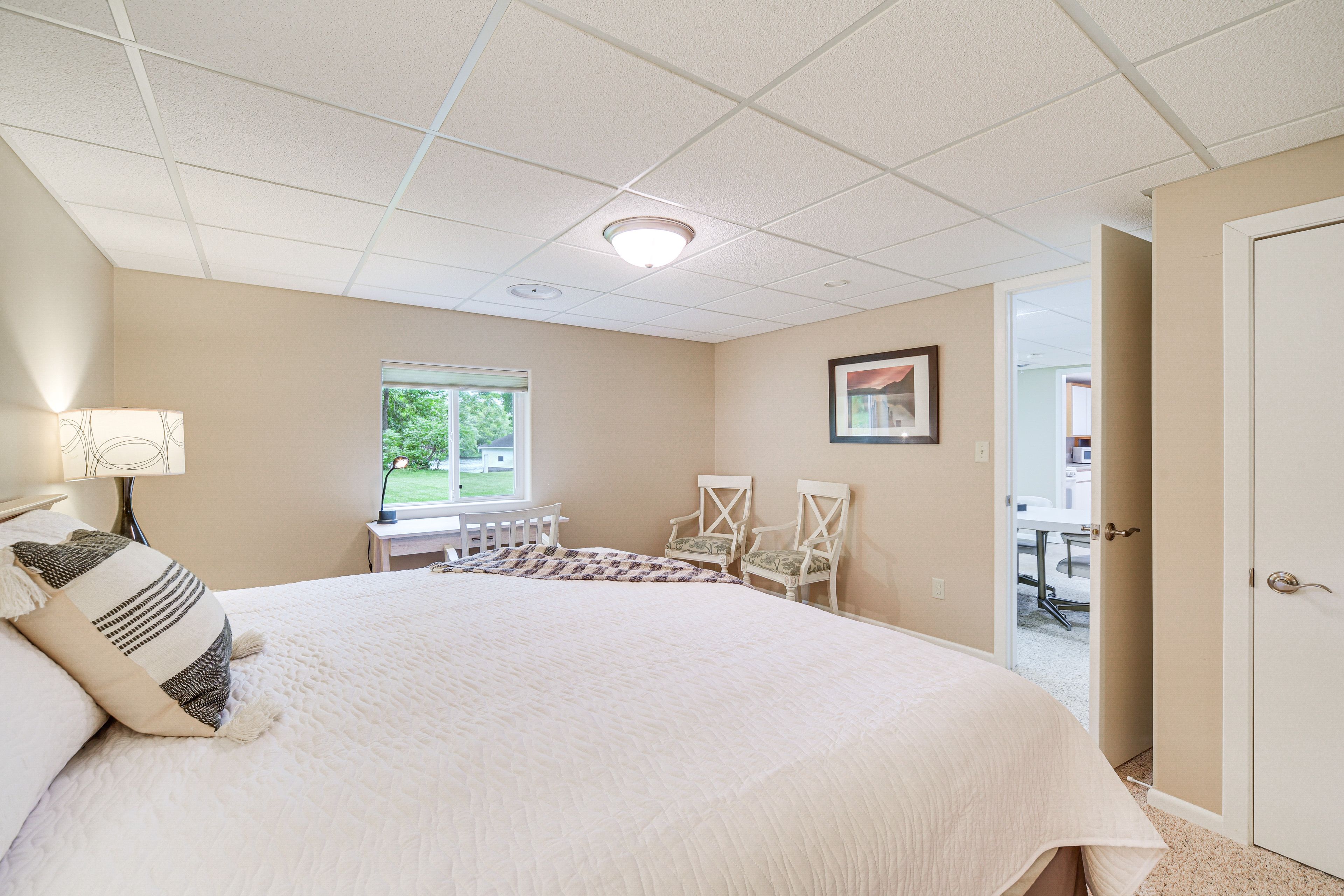 Bedroom 1 | King Bed | Linens Provided | Basement Level