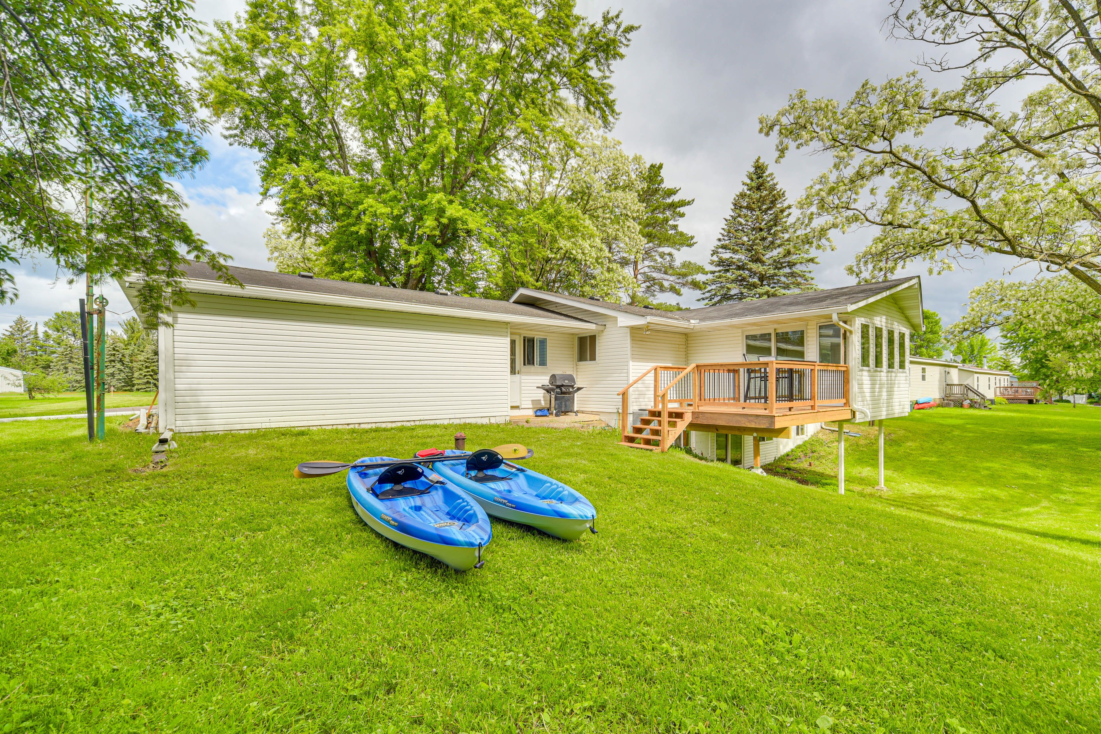Pine City Vacation Rental | 4BR | 2BA | 2,450 Sq Ft | 2 Steps to Enter