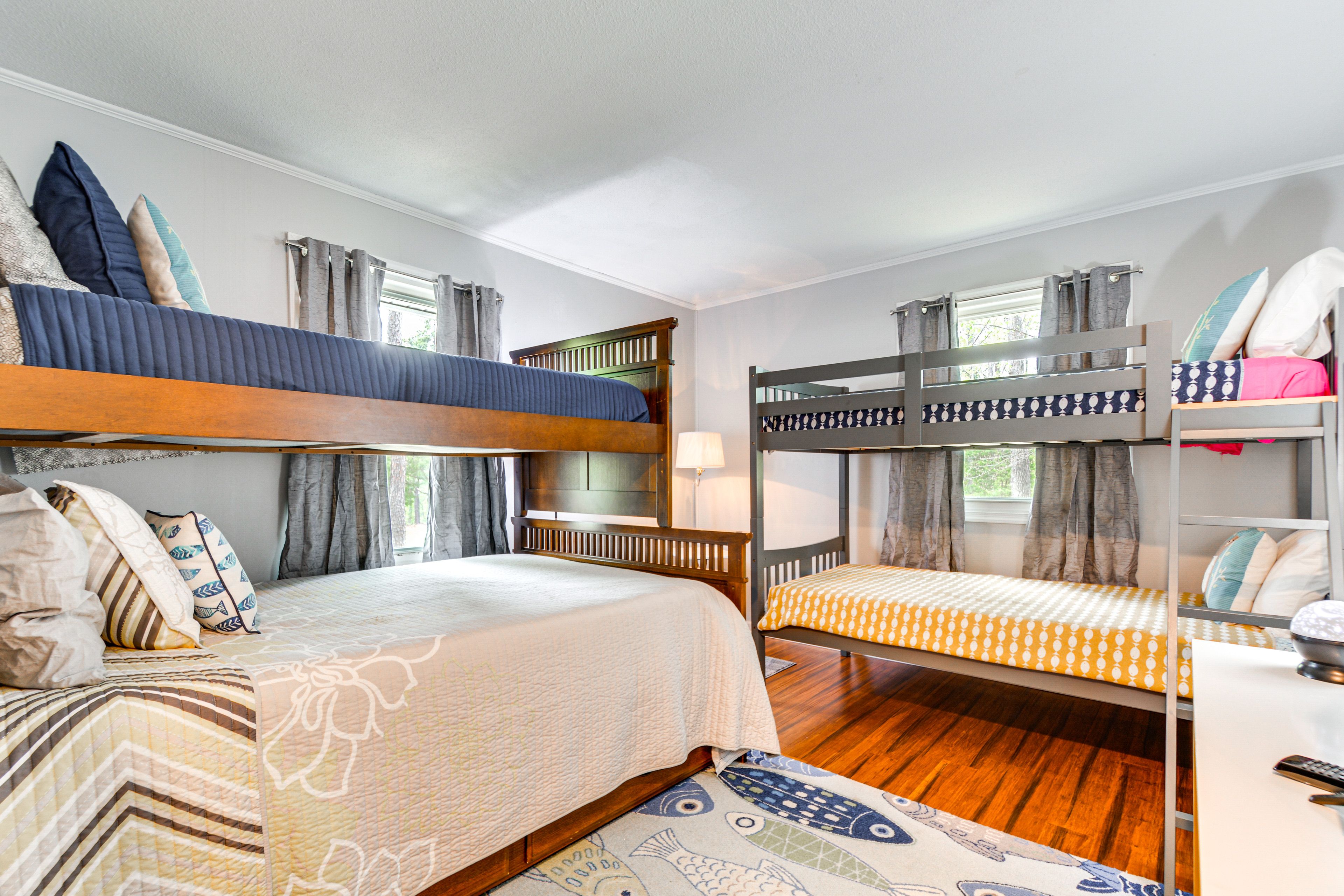 Bedroom 3 | Twin/Full Bunk Bed | Twin Bunk Bed | Smart TV | Main Floor