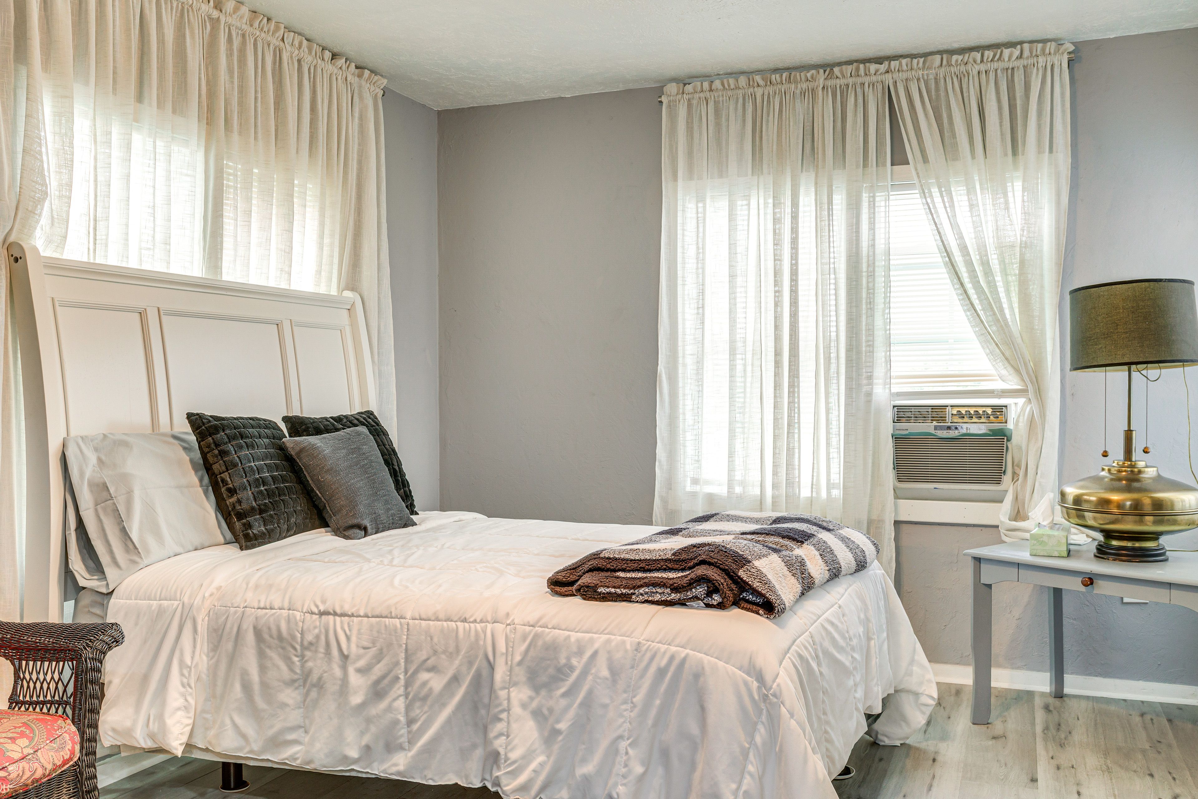 Bedroom 1 | Queen Bed | Linens Provided