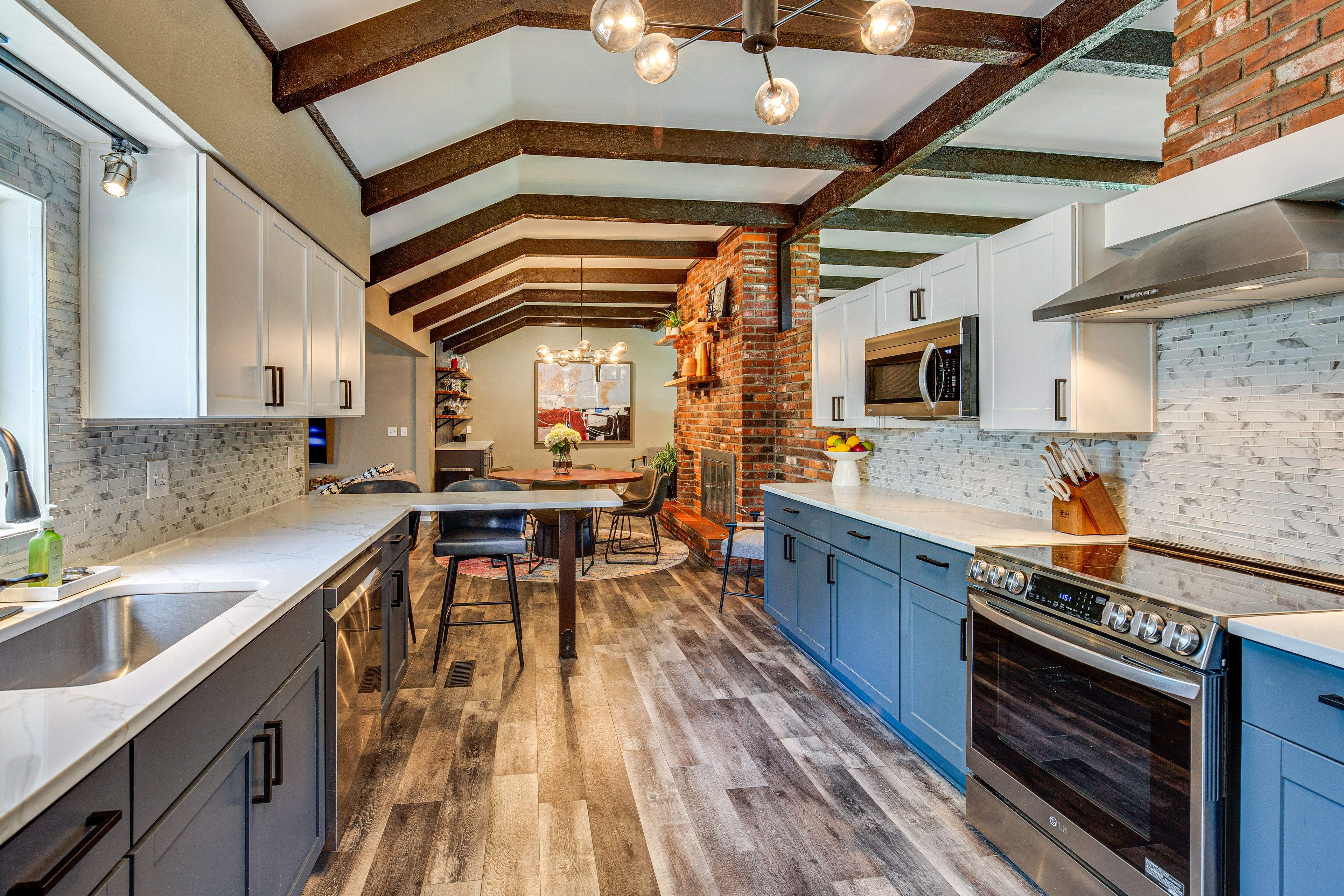 Kitchen | Main Level | Cooking Basics | Children's Dishware | High Chair