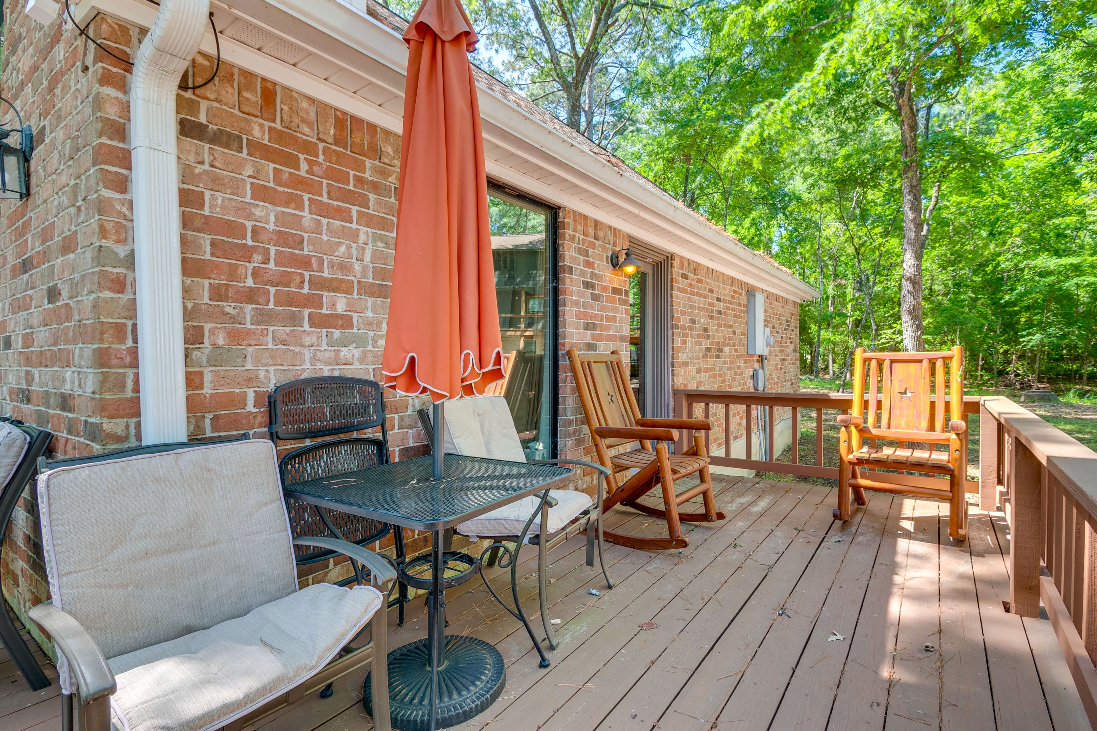 Private Deck | Outdoor Dining | Gas Grill