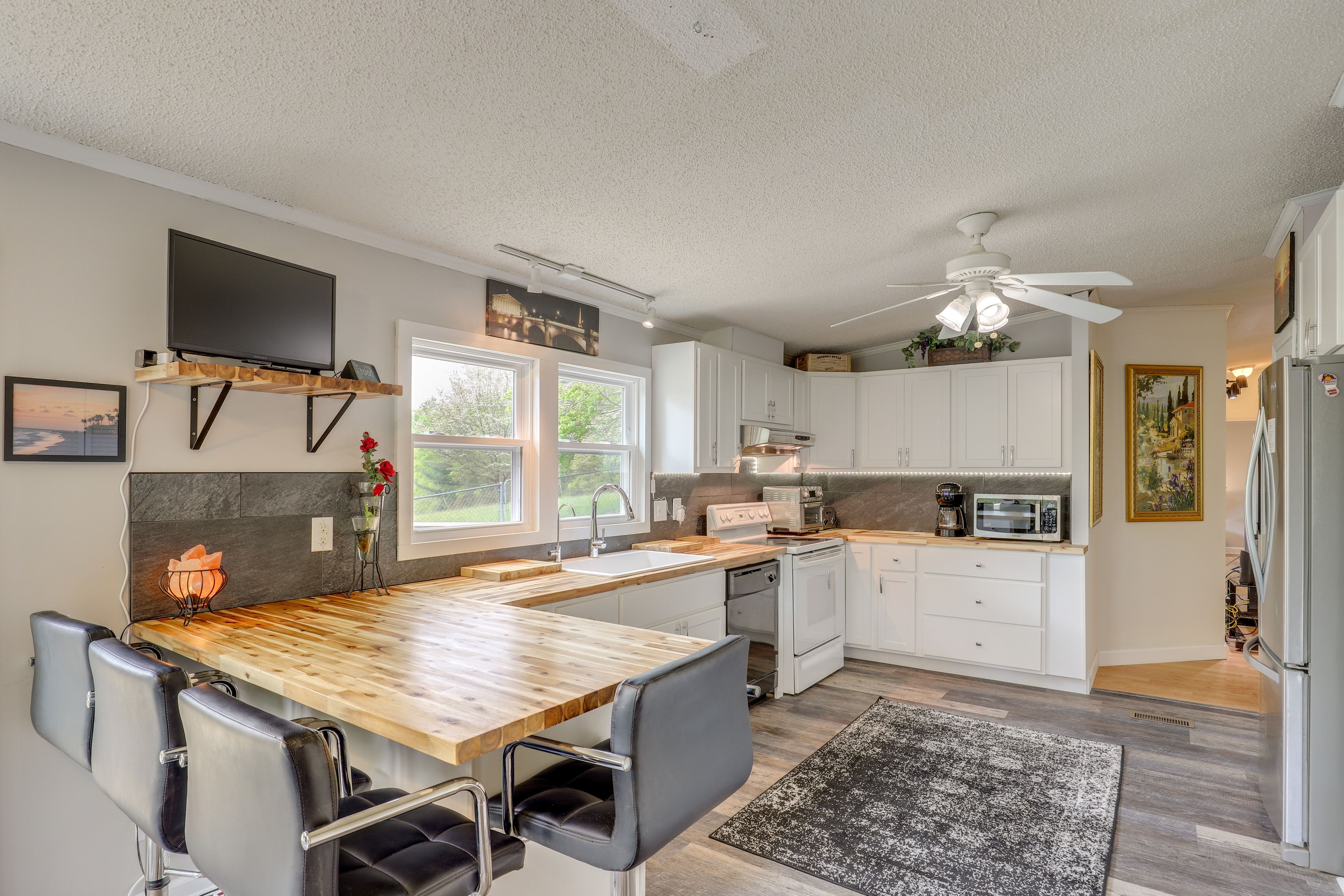 Kitchen | Cooking Basics | Dishwasher | Drip Coffee Maker