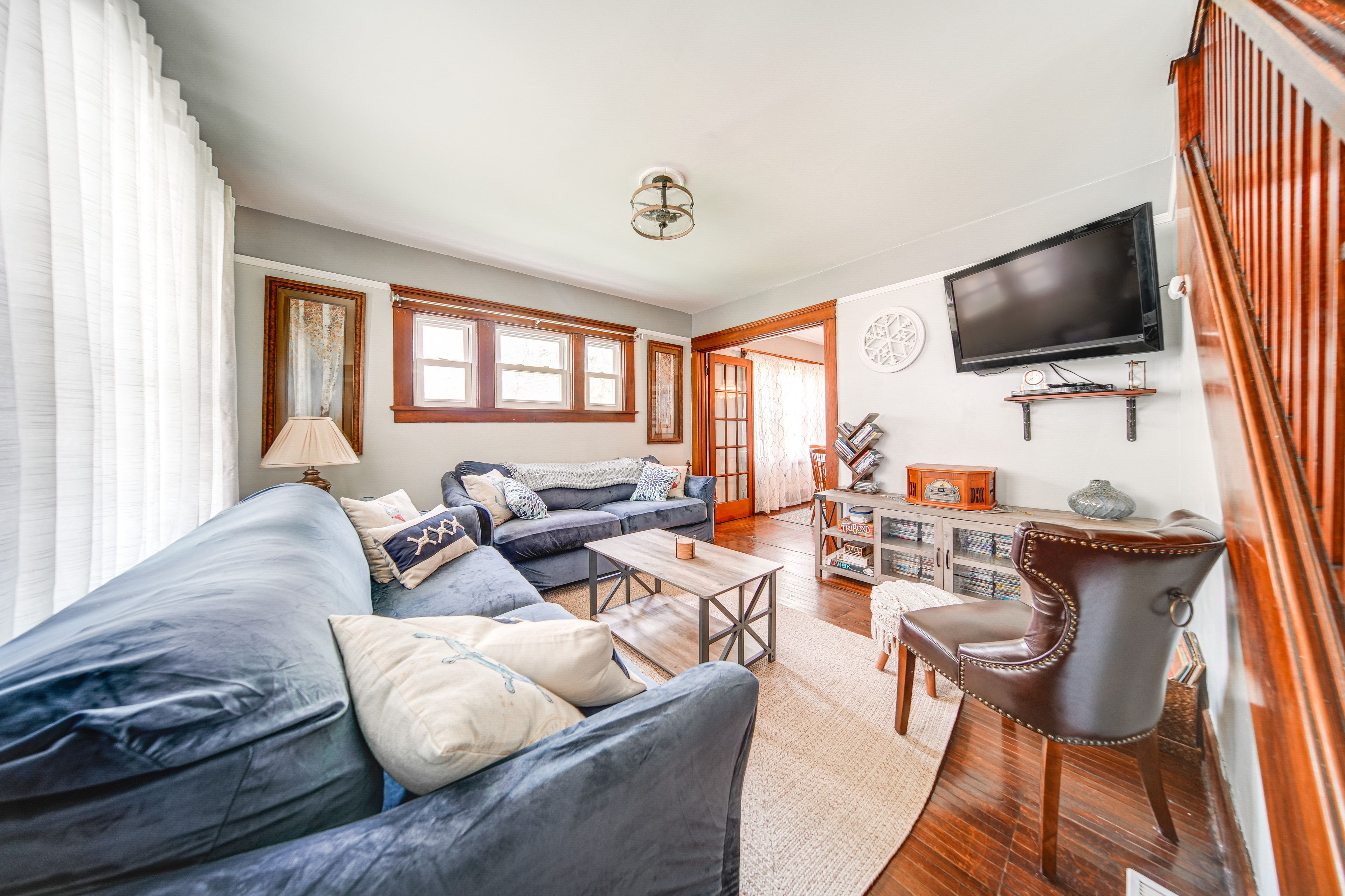 Conneaut Vacation Rental | 3BR | 2BA | Steps Required | 1,500 Sq Ft