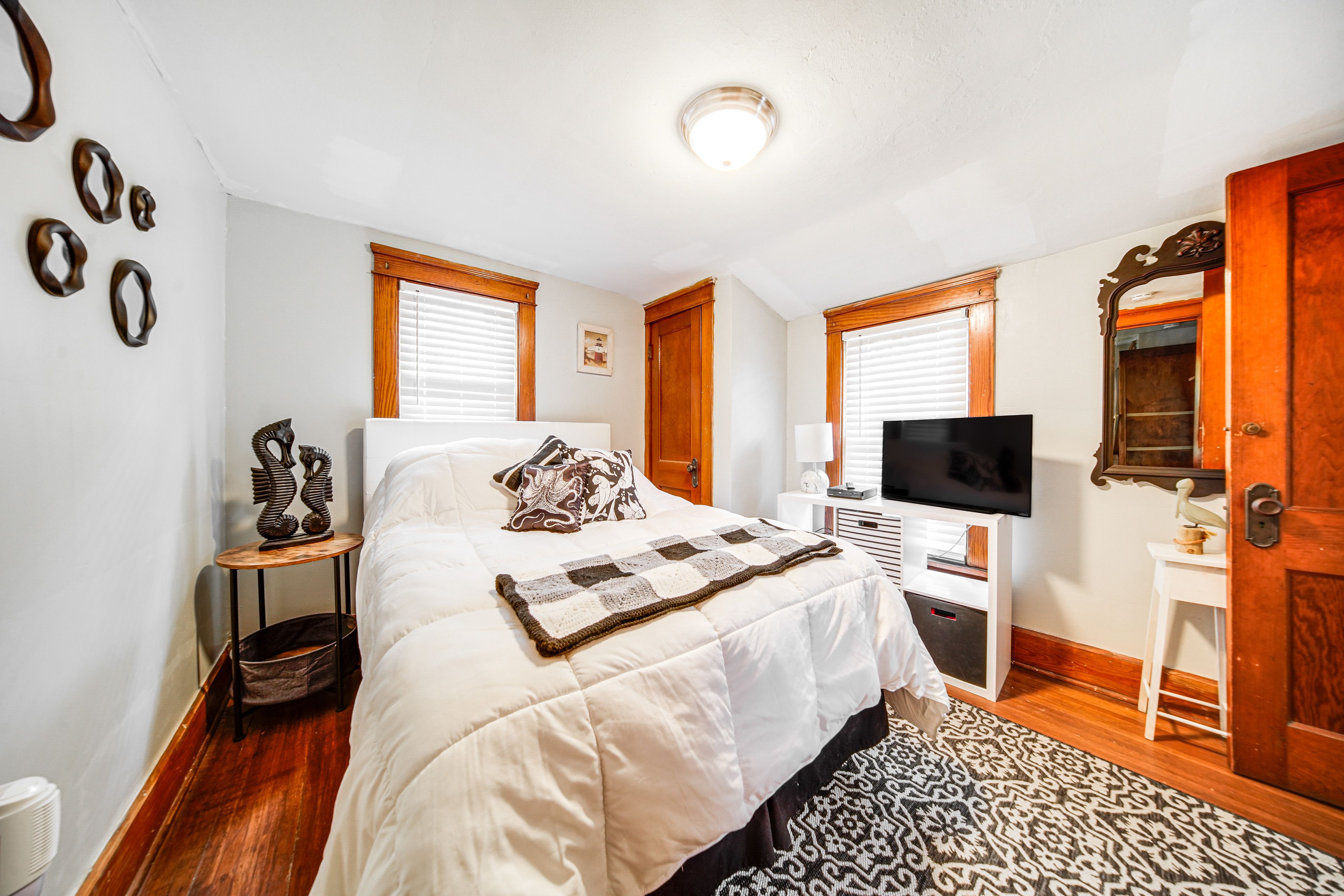 Bedroom 3 | Full Bed | 2nd Floor