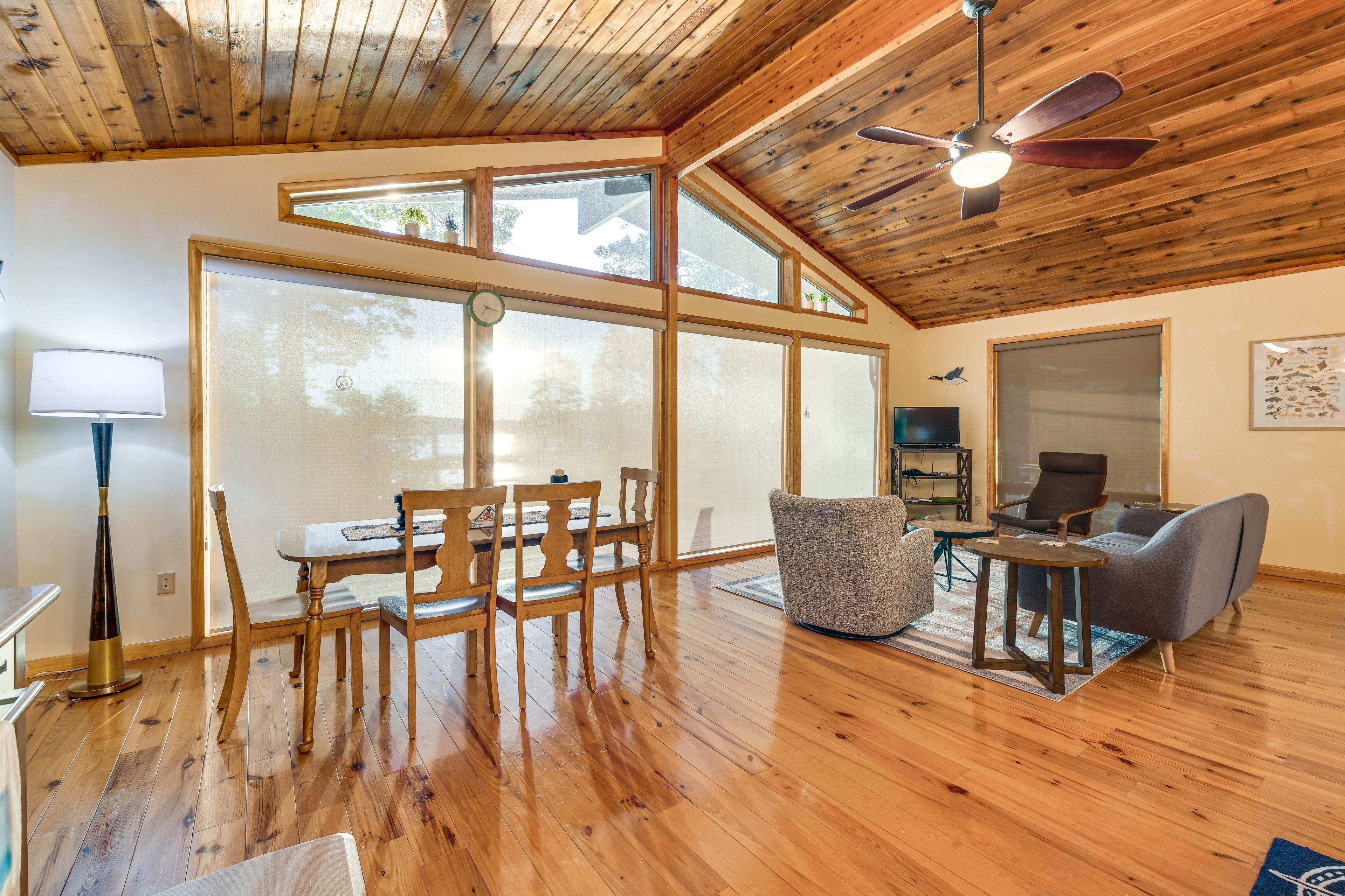 Dining Area | Dishware & Flatware Provided | Central A/C & Heat | 1st Floor