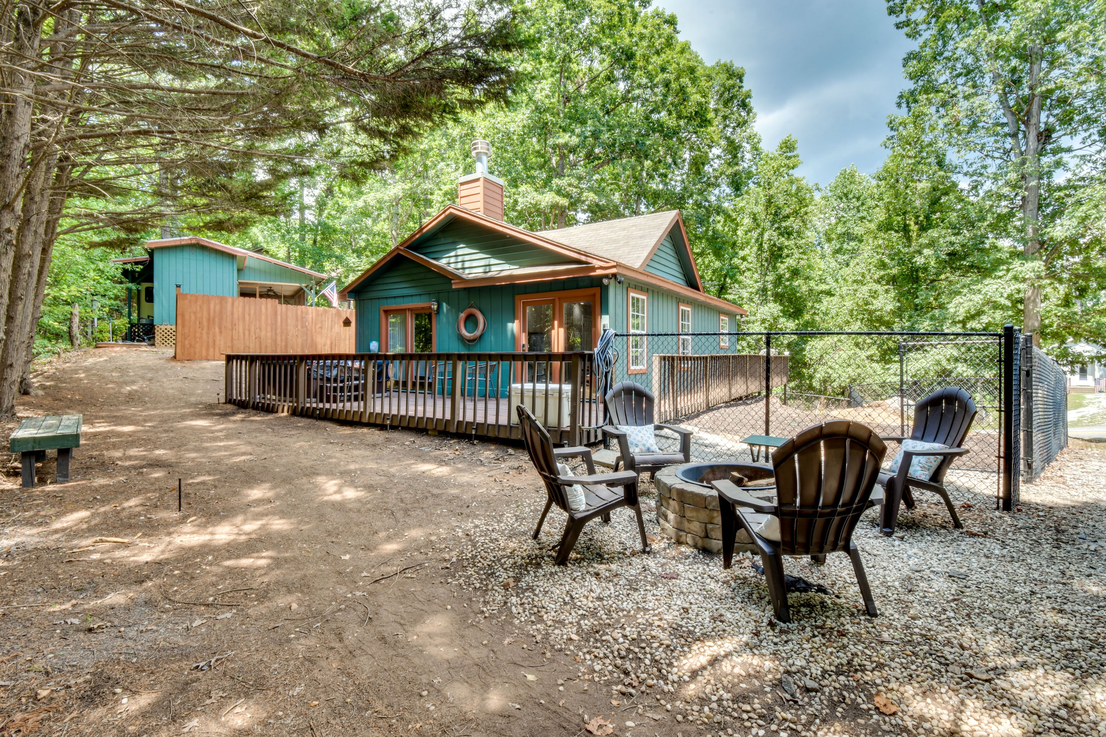 Property Exterior | Single-Story Home