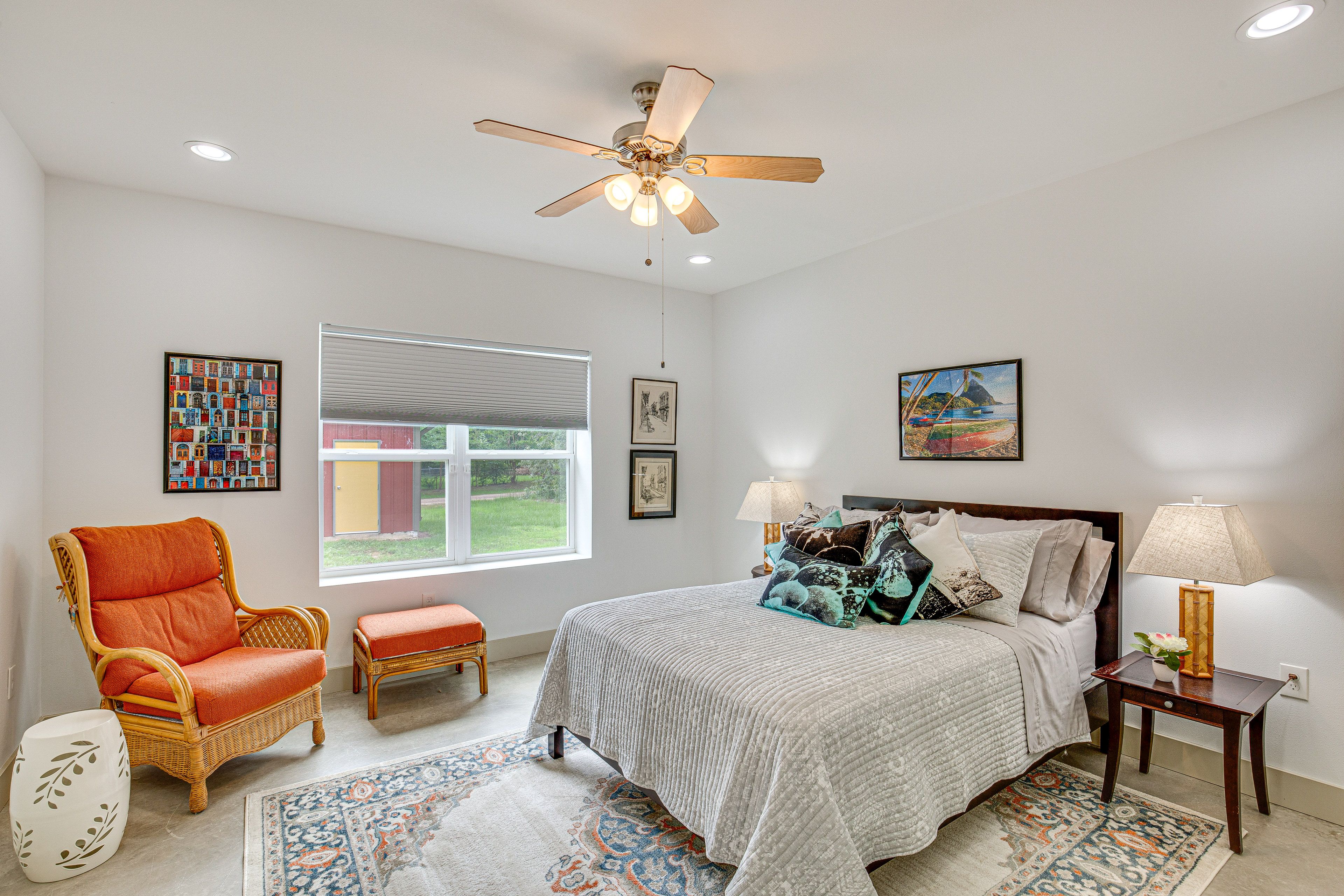 Bedroom 1 | Queen Bed | Linens Provided