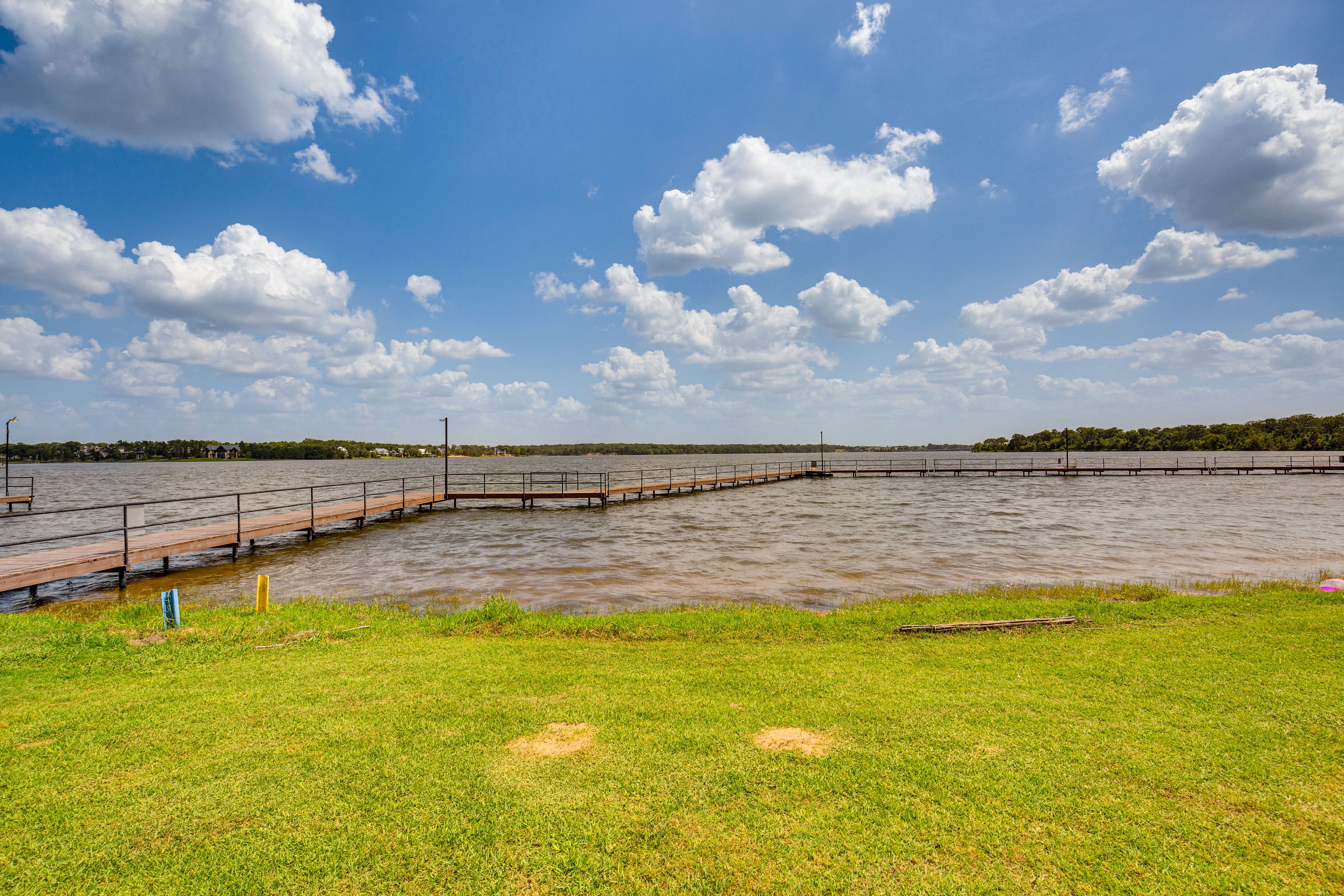 Log Cabin City Park | Swim Beach