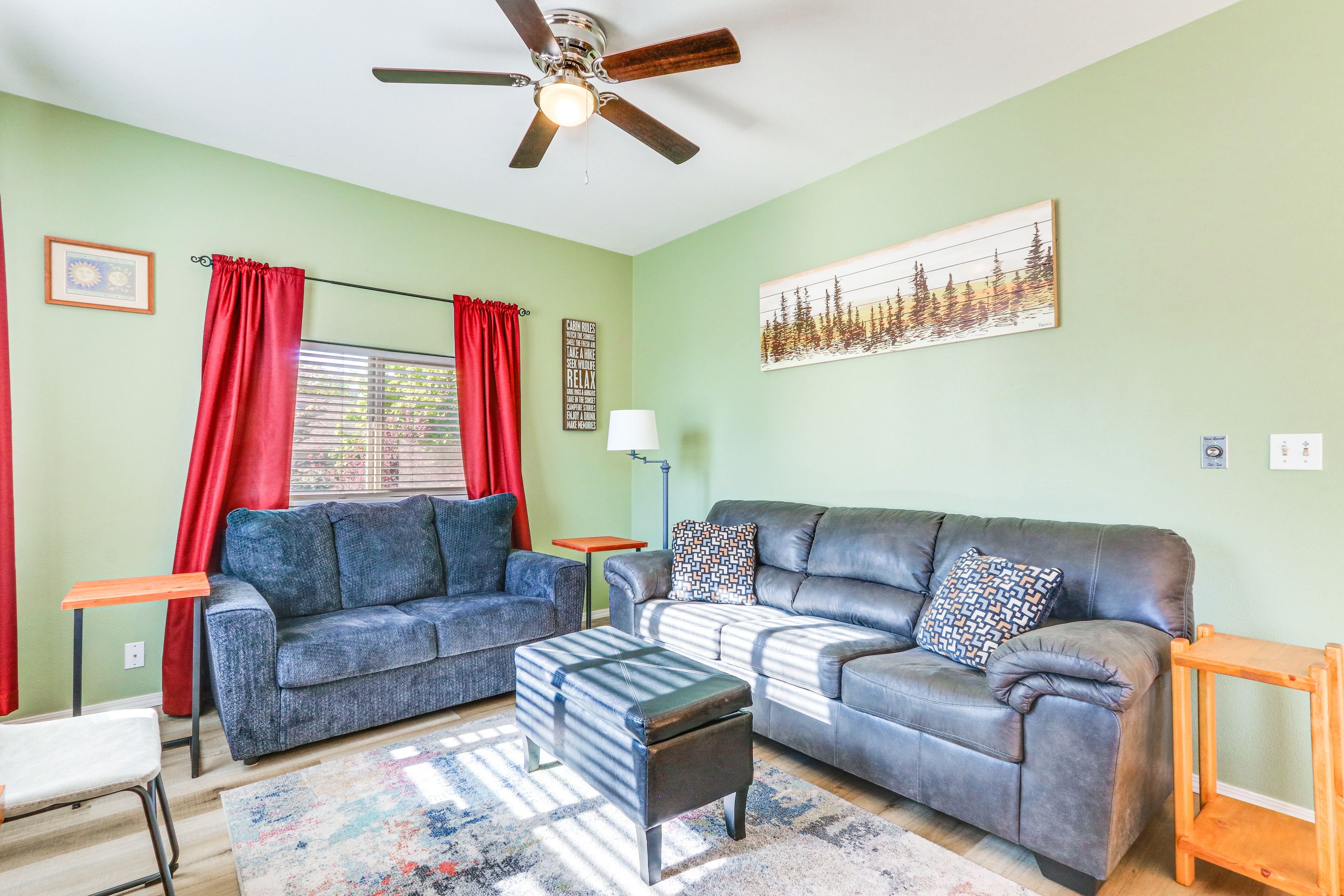 Living Room | 1st Floor | Smart TV | Free WiFi
