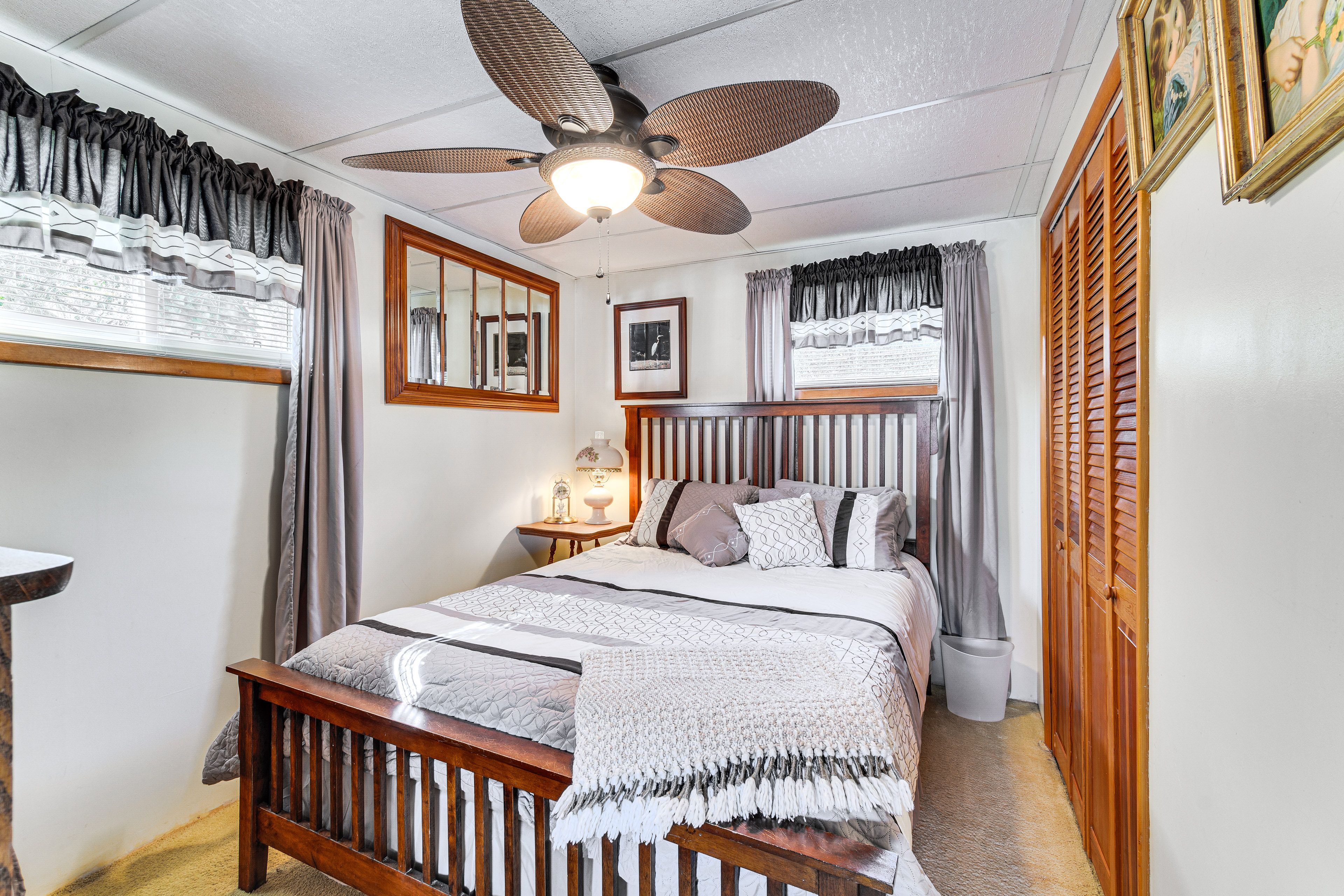Bedroom 2 | Queen Bed | 1st Floor