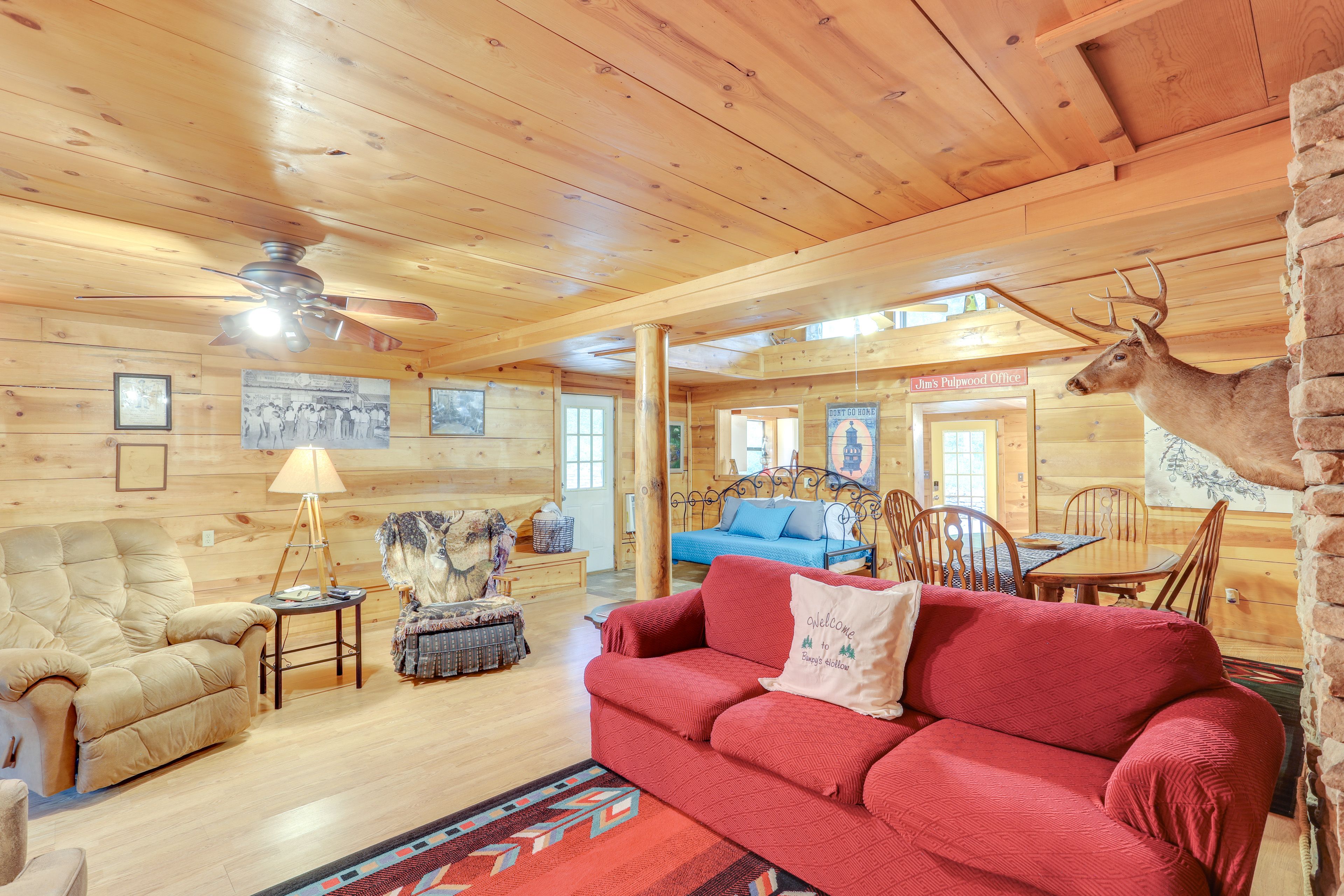 Mountain View Vacation Rental | 2BR | 2BA | 1,800 Sq Ft | Steps Required