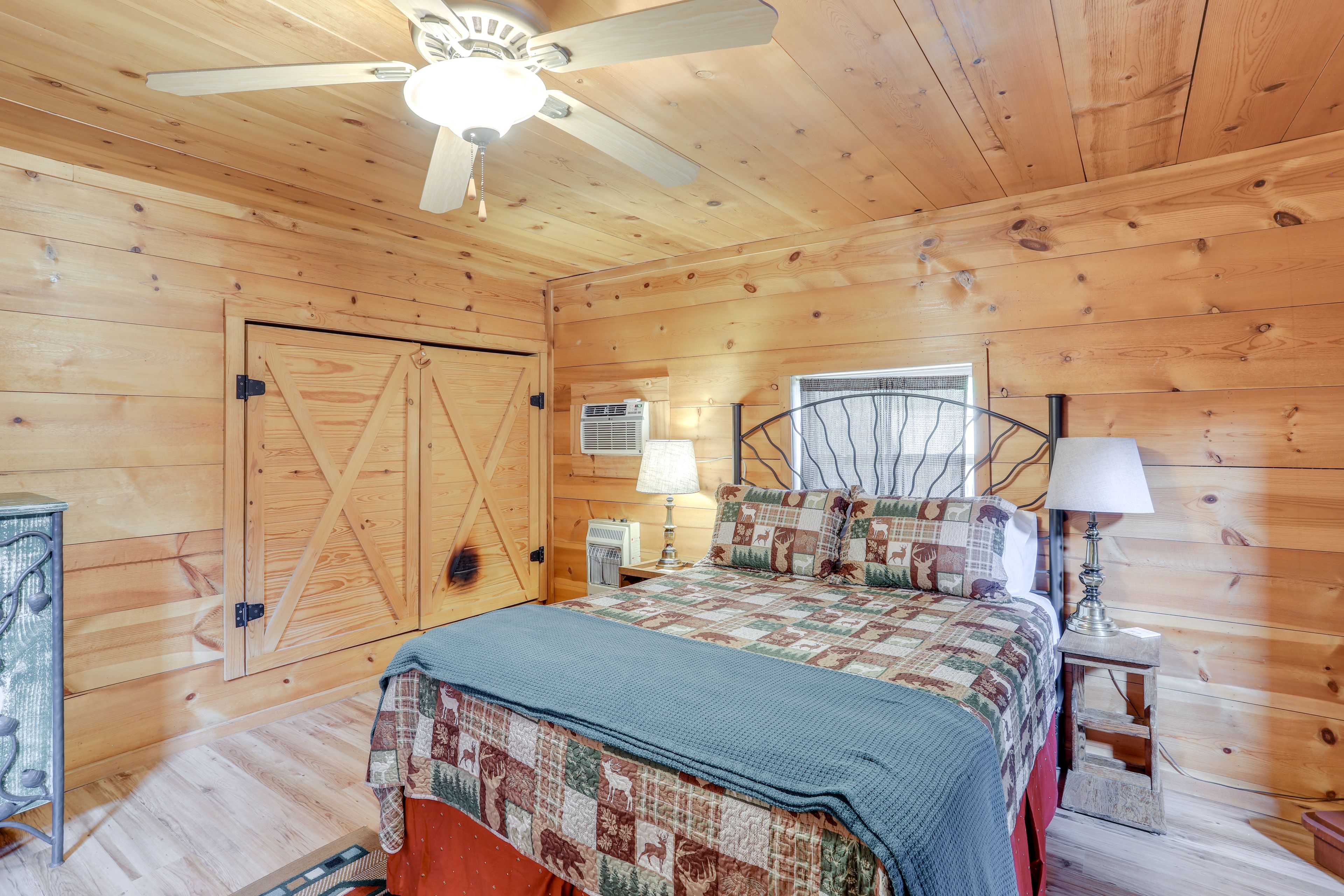Bedroom 1 | Queen Bed | En-Suite Bathroom | 2 Interior Steps