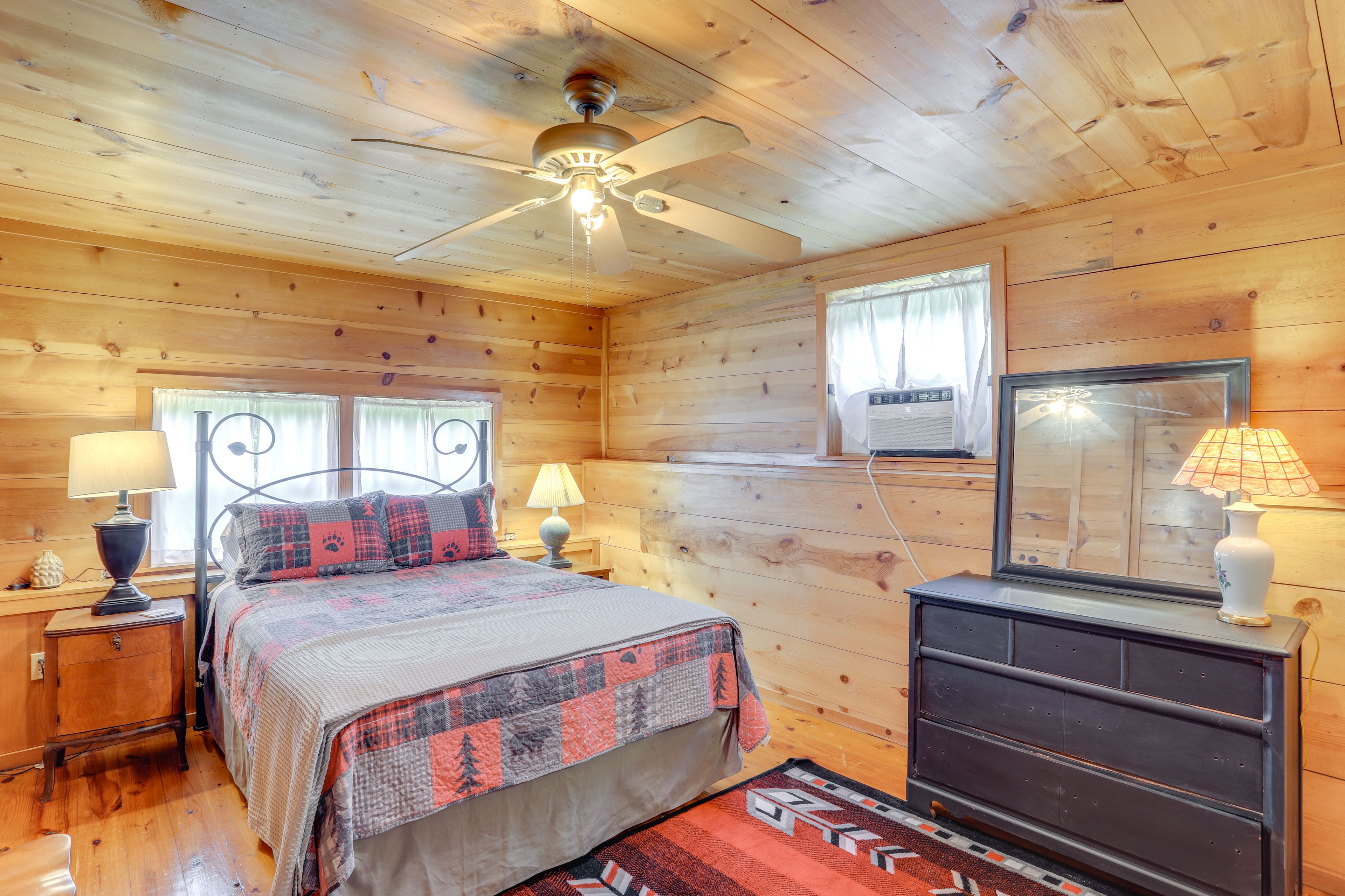 Bedroom 2 | Queen Bed | Linens Provided | 2 Interior Steps