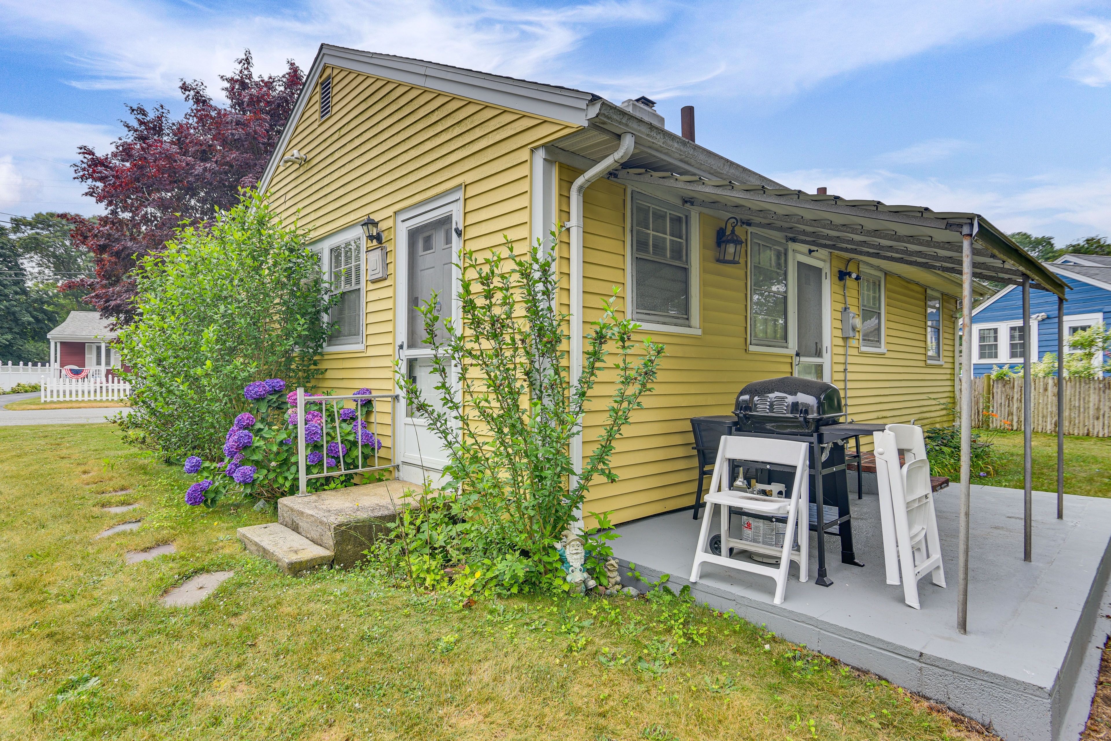 Exterior | Patio | Gas Grill | Outdoor Seating