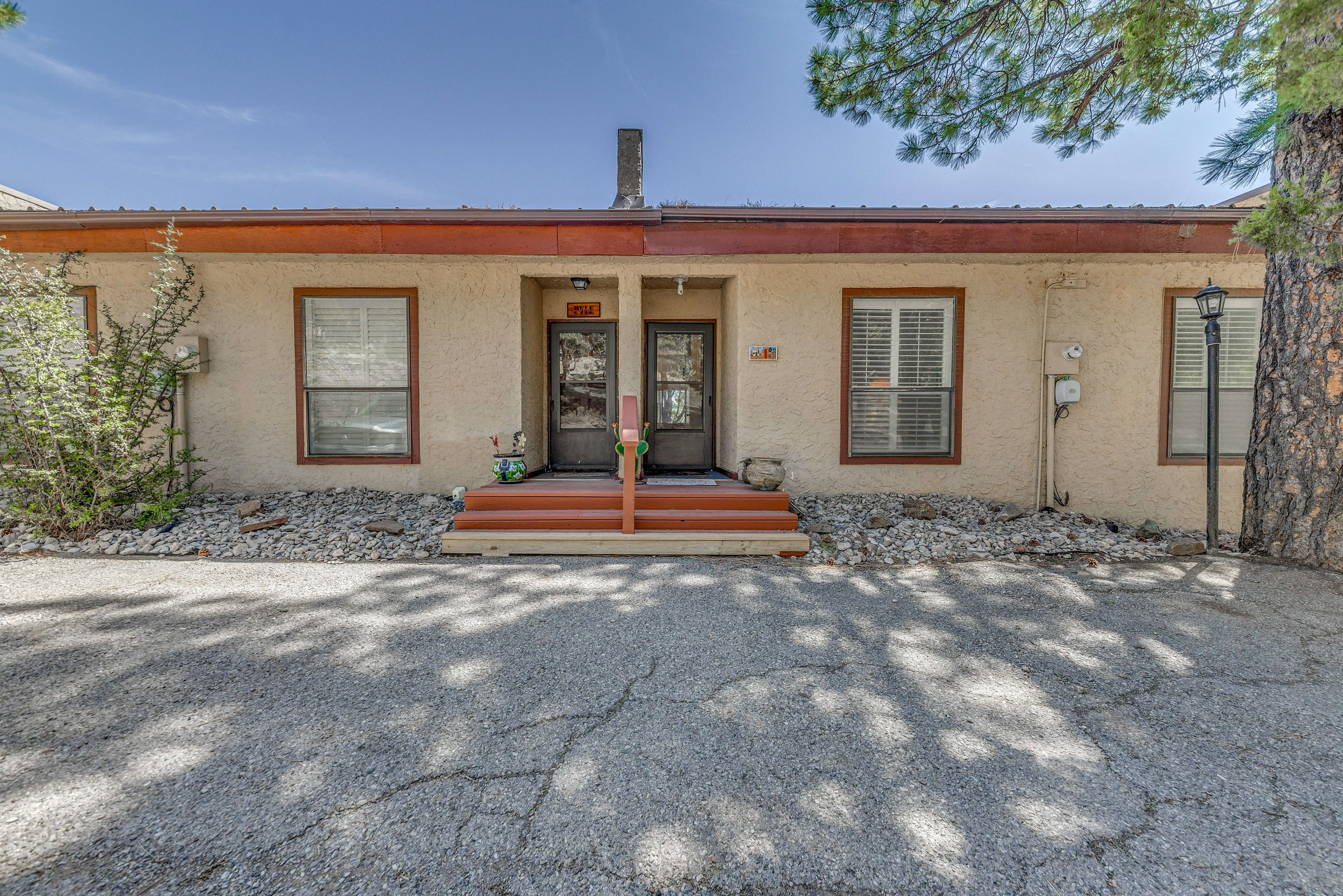 Parking | Community Lot (2 Vehicles) | Free Street Parking